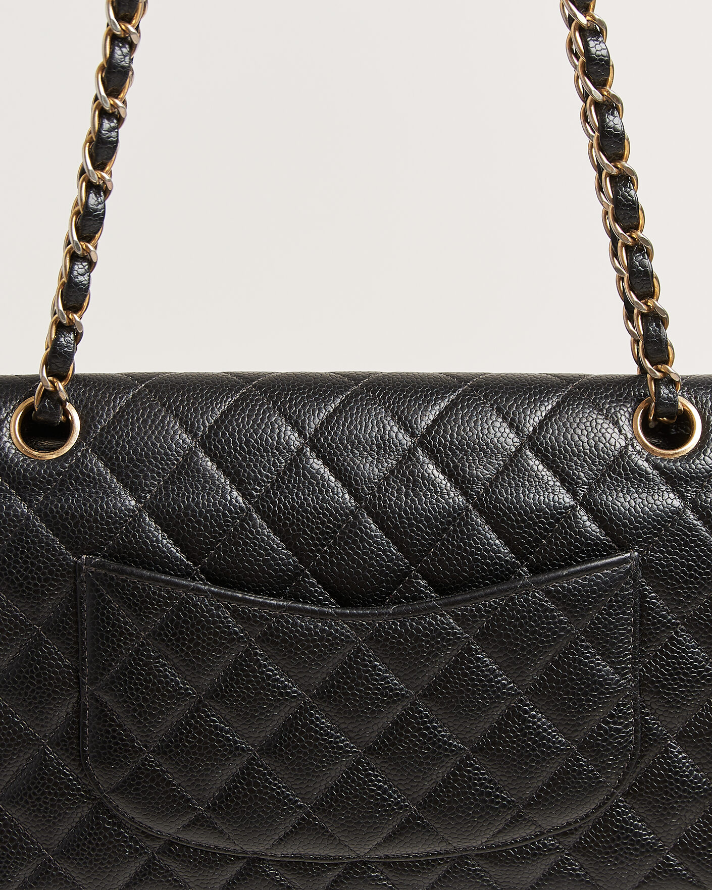 Herren | Chanel Pre-Owned Classic Medium Double Flap Bag Caviar Leather Black | Chanel Pre-Owned | Classic Medium Double Flap Bag Caviar Leather Black