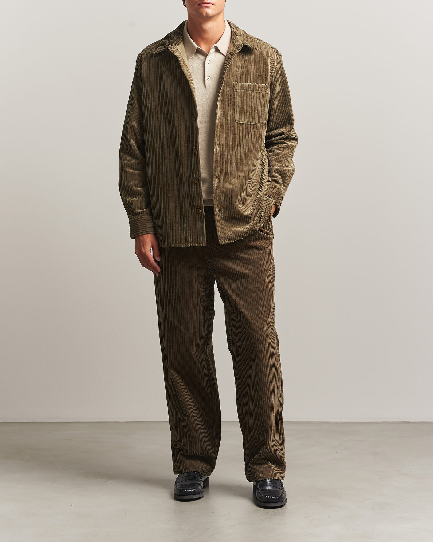 Herren | Hemden | A.P.C. | Mateo Corduroy Overshirt Taupe