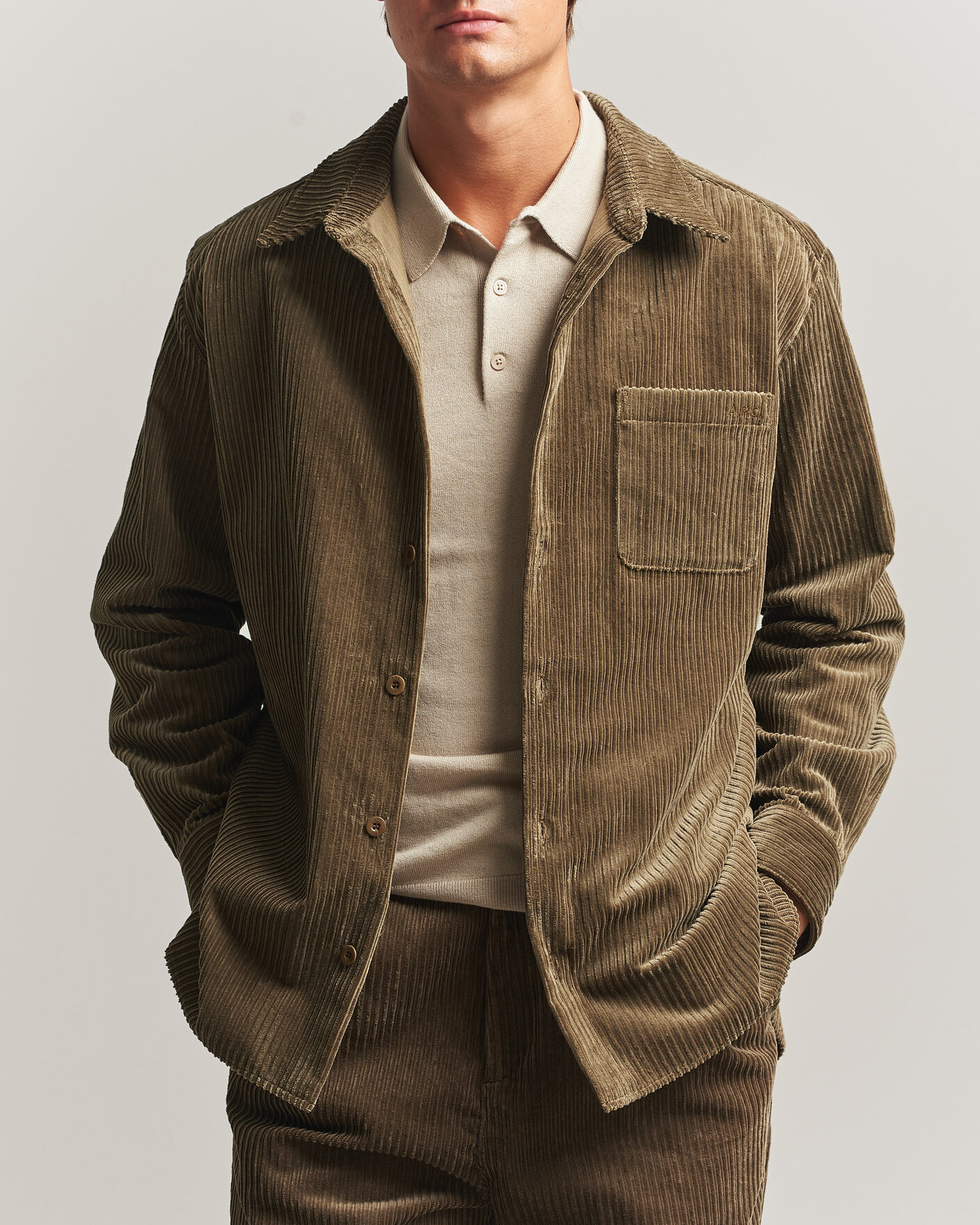 Herren | Hemden | A.P.C. | Mateo Corduroy Overshirt Taupe