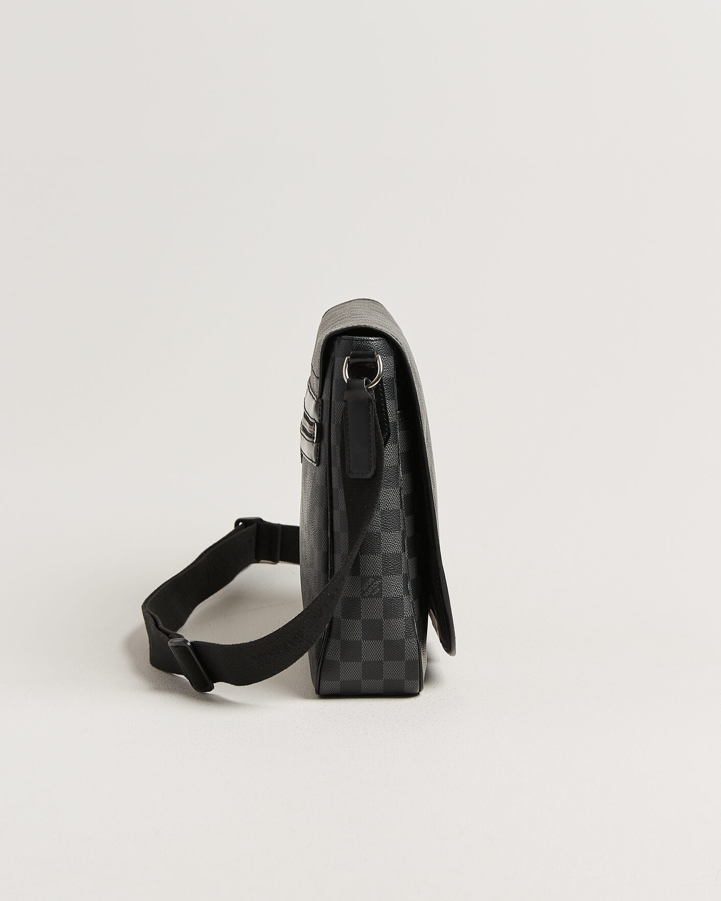 Herren | Pre-Owned & Vintage Bags | Louis Vuitton Pre-Owned | Daniel Shoulder Bag MM Damier Graphite
