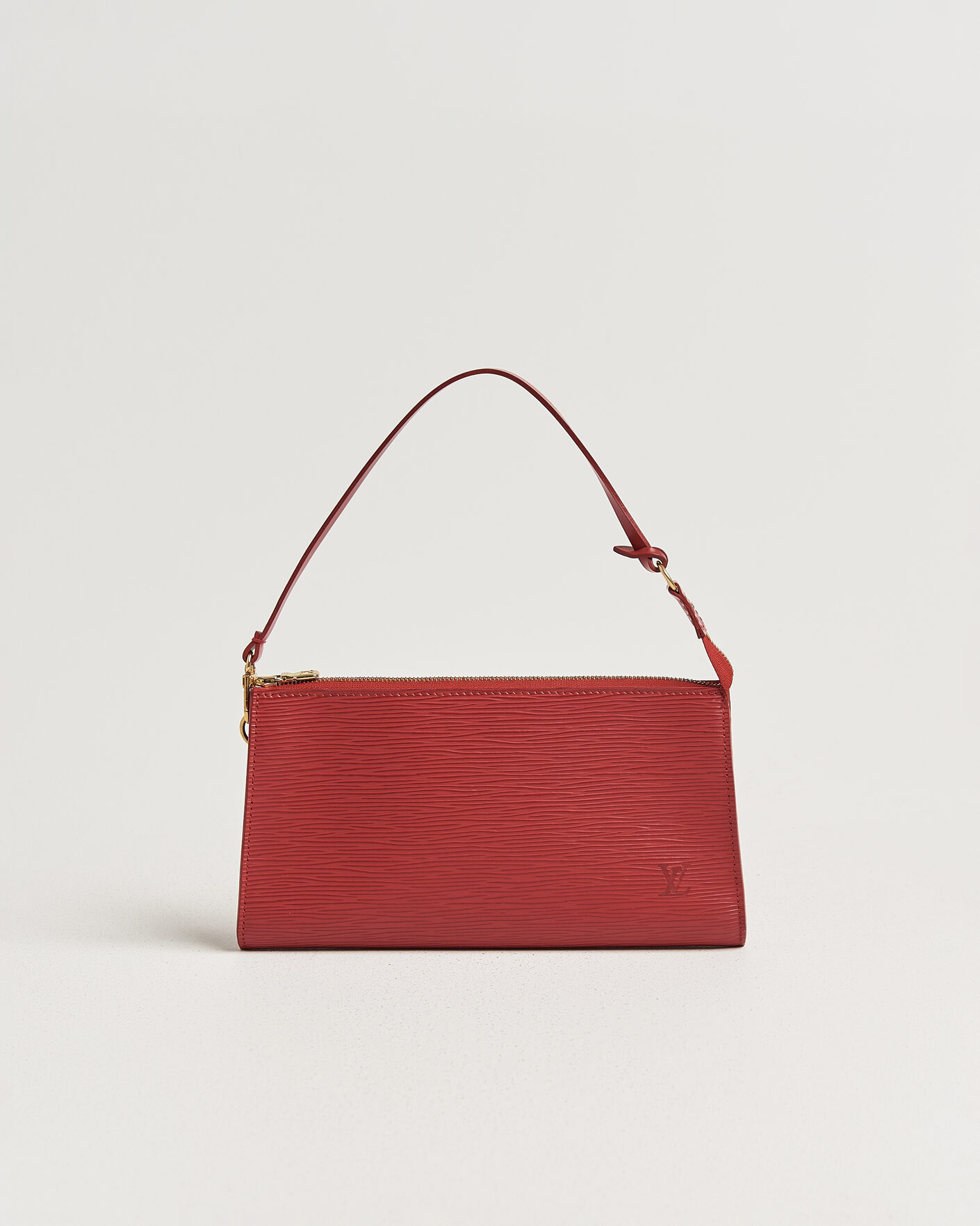 Herren | Pre-Owned & Vintage Bags | Louis Vuitton Pre-Owned | Pochette Accessoires Epi Leather Red