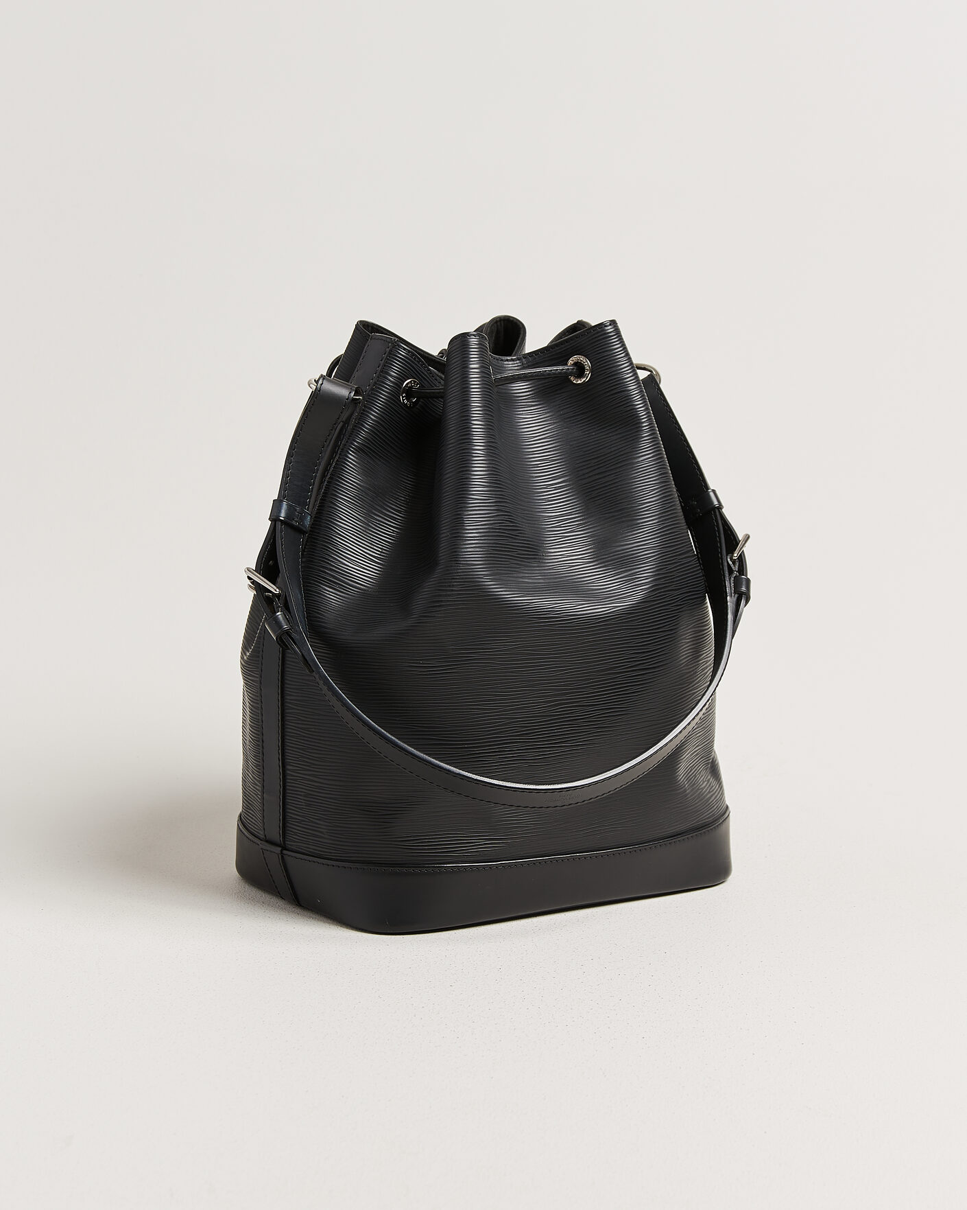 Herren | Pre-Owned & Vintage Bags | Louis Vuitton Pre-Owned | Noé Epi Leather Black