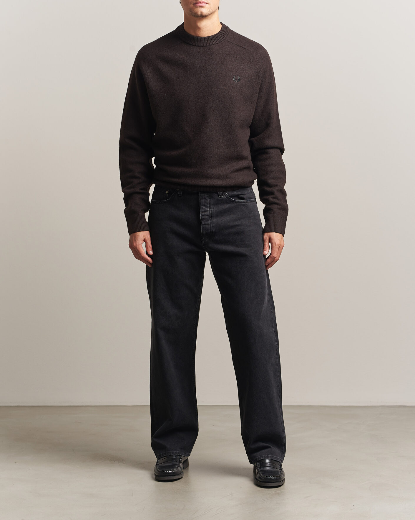 Herren | Pullover | Fred Perry | Wool Saddle Sleeve Crew Neck Rich Brown