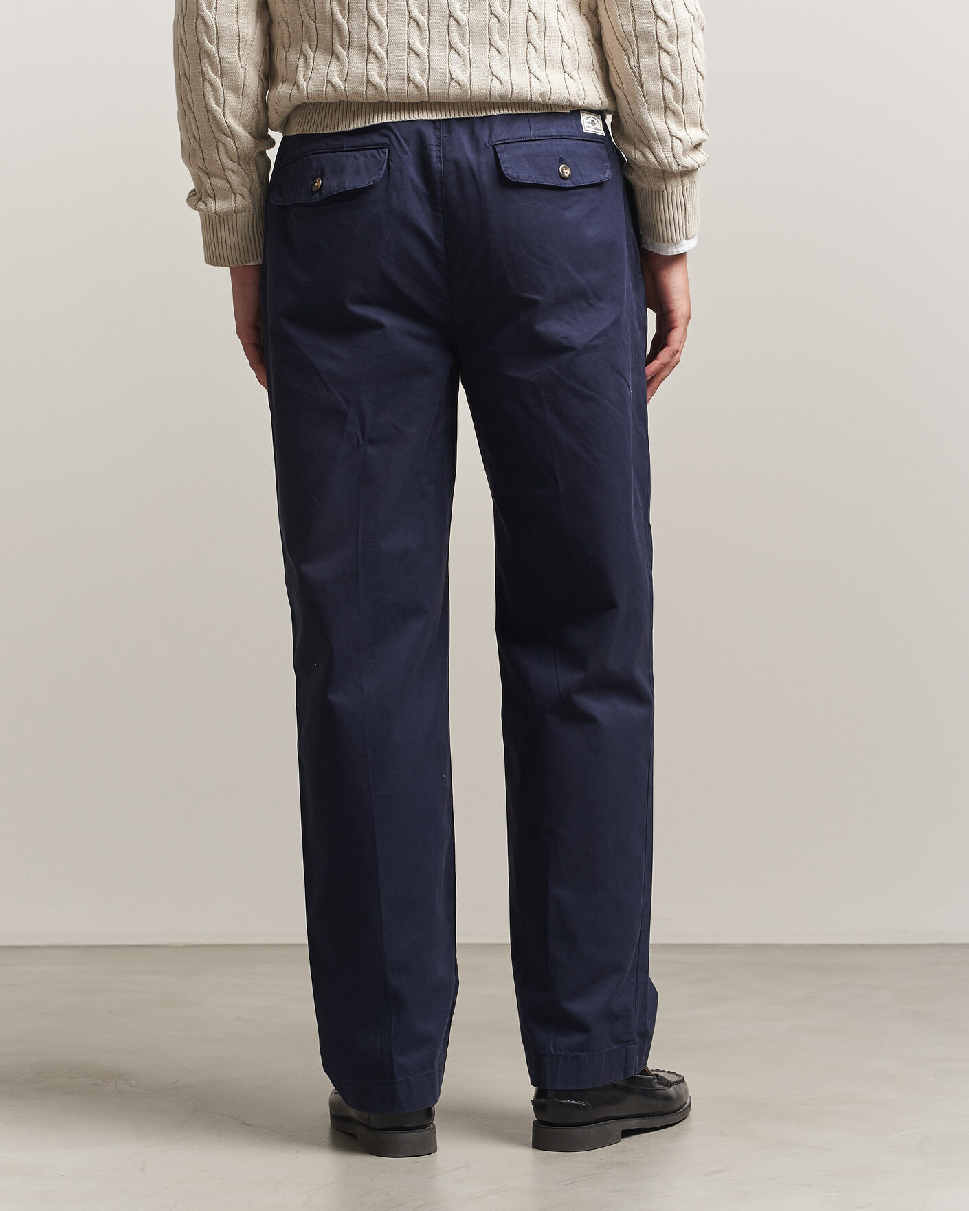 Herren | Hosen | Gant | Relaxed Fit Pleated Cotton Twill Pants Evening Blue