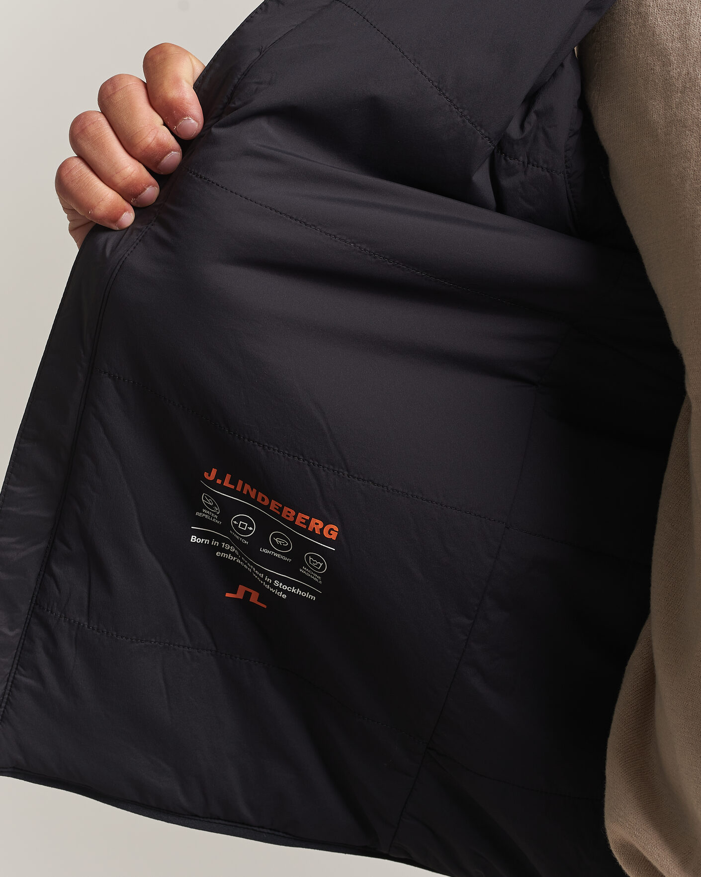 Herren | Westen | J.Lindeberg | Clinton Padded Vest Black
