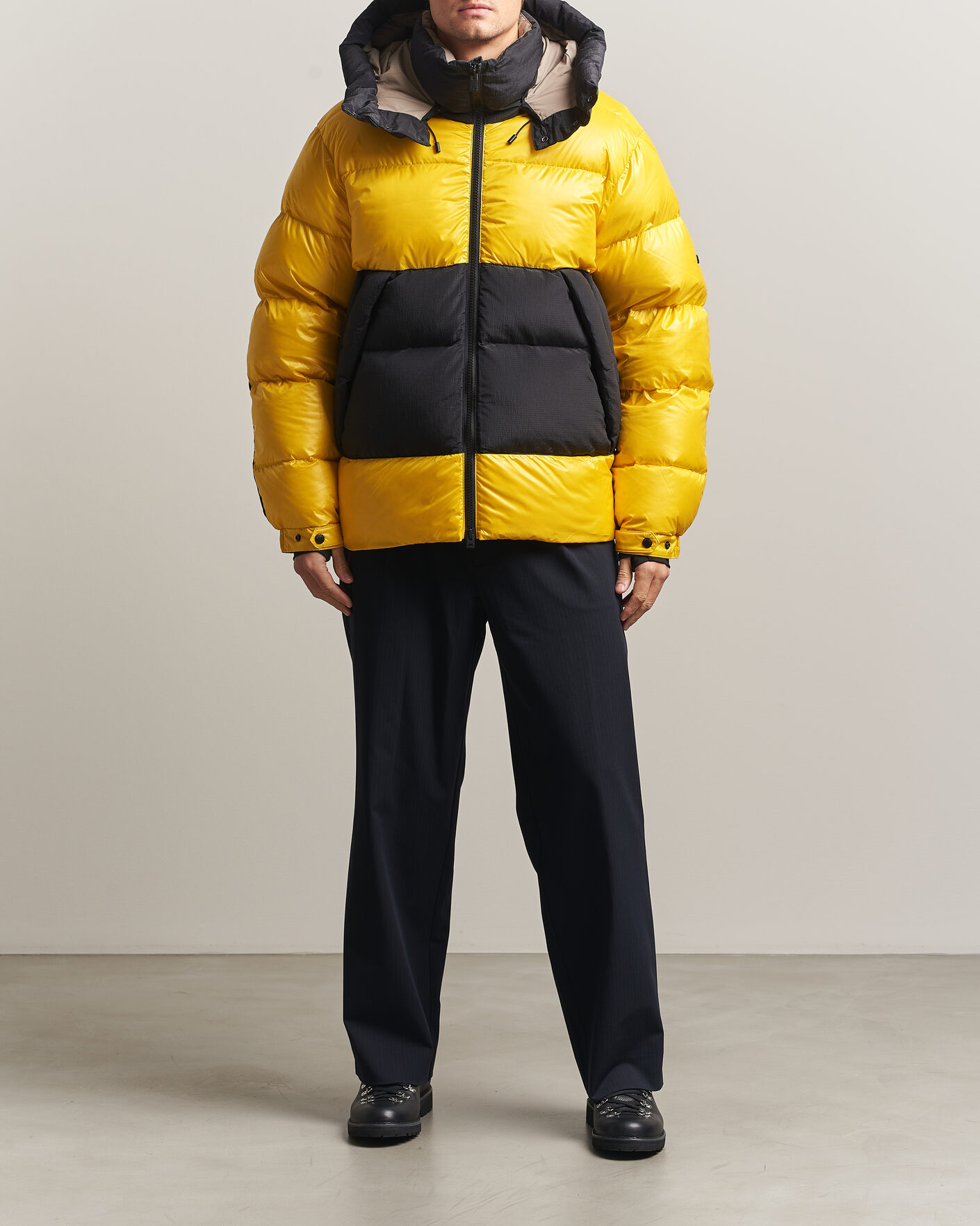 Herren | Jacken | J.Lindeberg | Creek Block Hooded Down Jacket Bumblebee