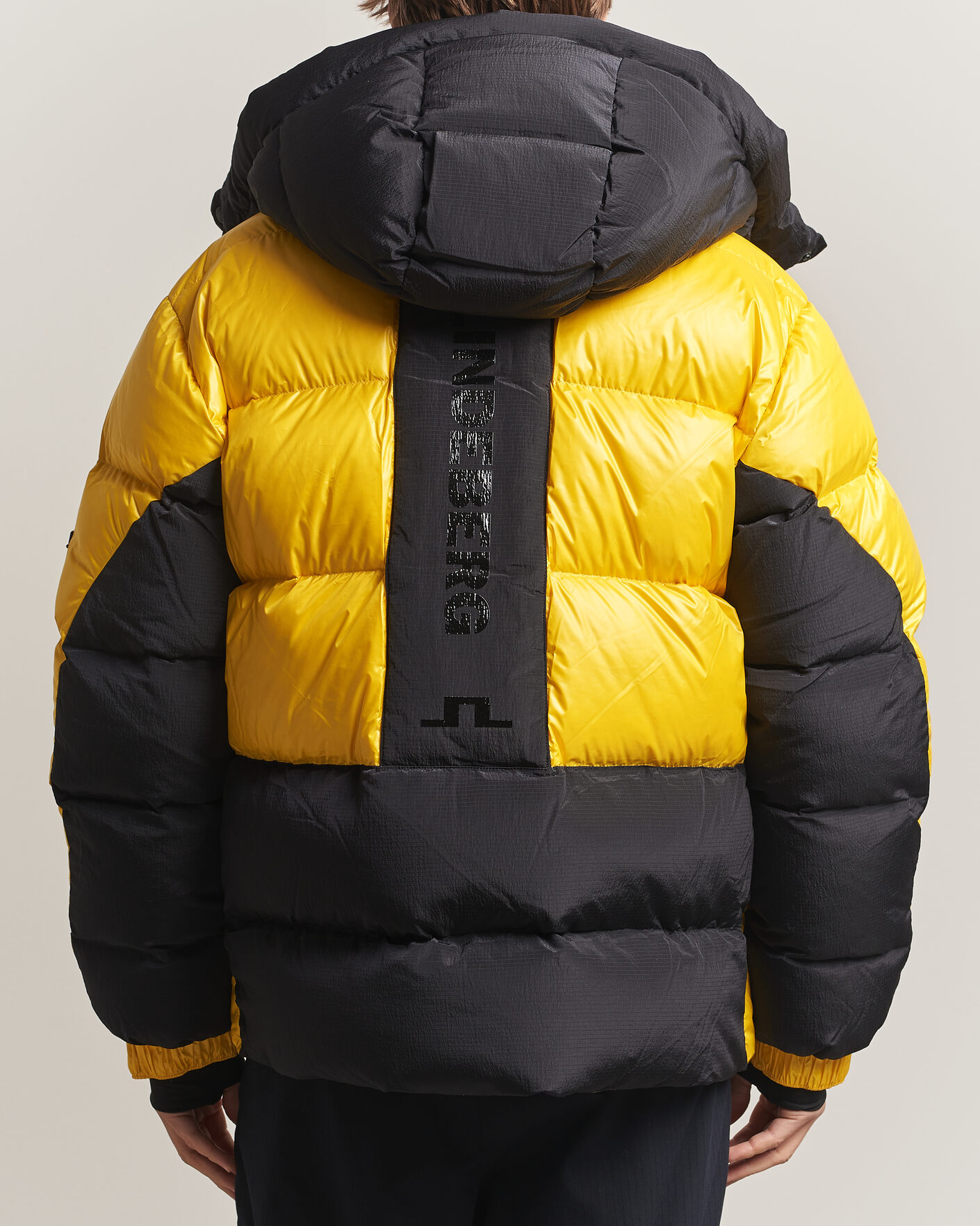 Herren | Jacken | J.Lindeberg | Creek Block Hooded Down Jacket Bumblebee