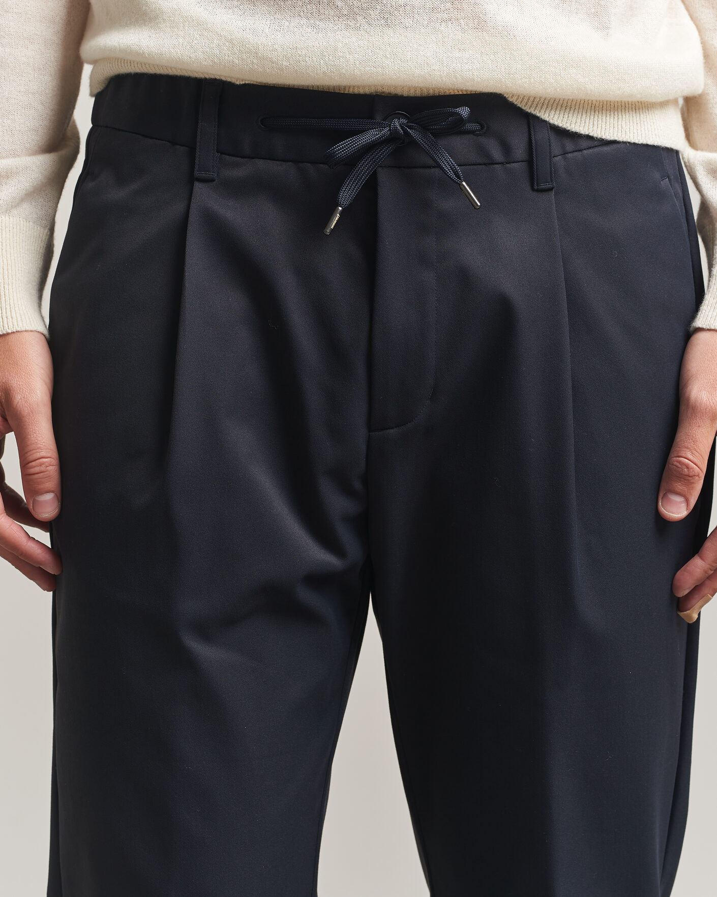 Herren | Hosen | Herno | Pleated Technical Cotton Trousers Navy