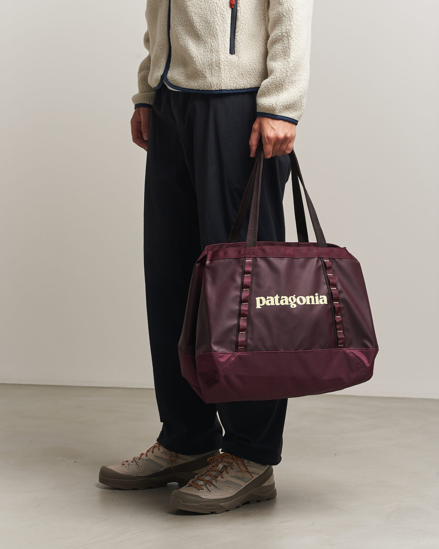 Herren | Taschen | Patagonia | Black Hole Tote 25L Berry Fig