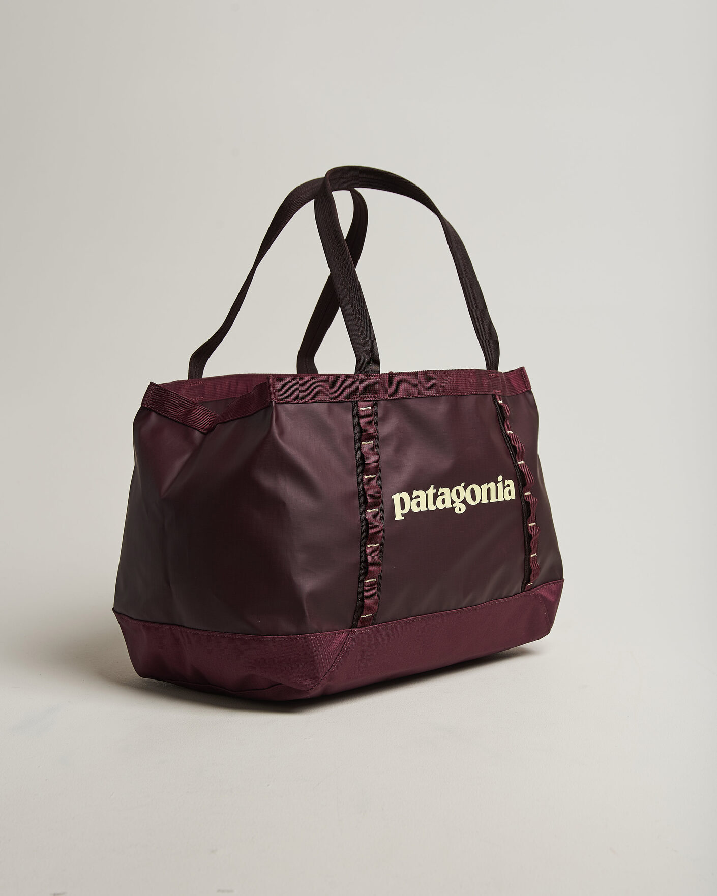 Herren | Taschen | Patagonia | Black Hole Tote 25L Berry Fig