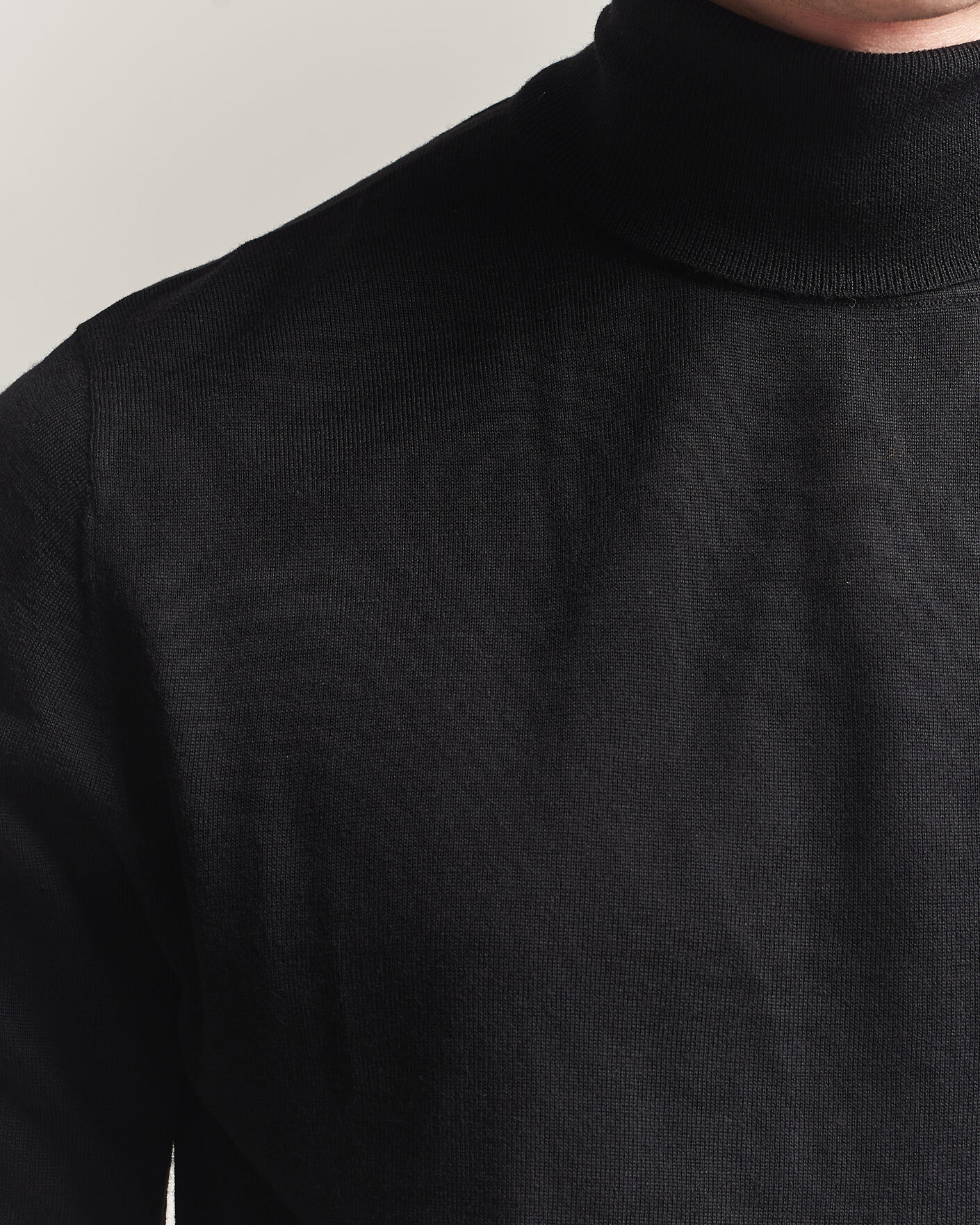 Herren | Pullover | Tiger of Sweden | Nevile Extra Fine Merino Polo Black