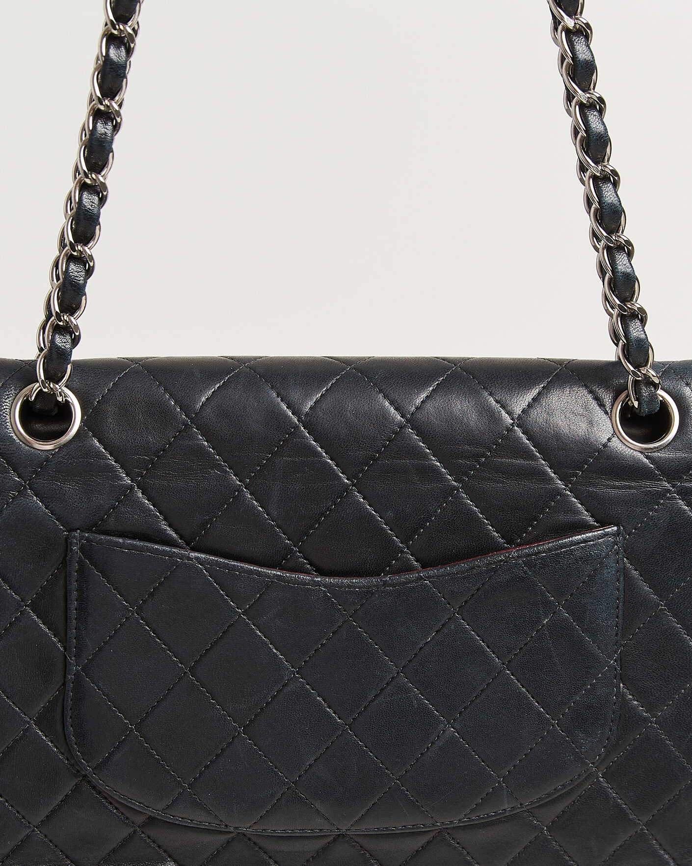 Herren | Pre-Owned & Vintage Bags | Chanel Pre-Owned | Classic Medium Double Flap Bag Lambskin Black