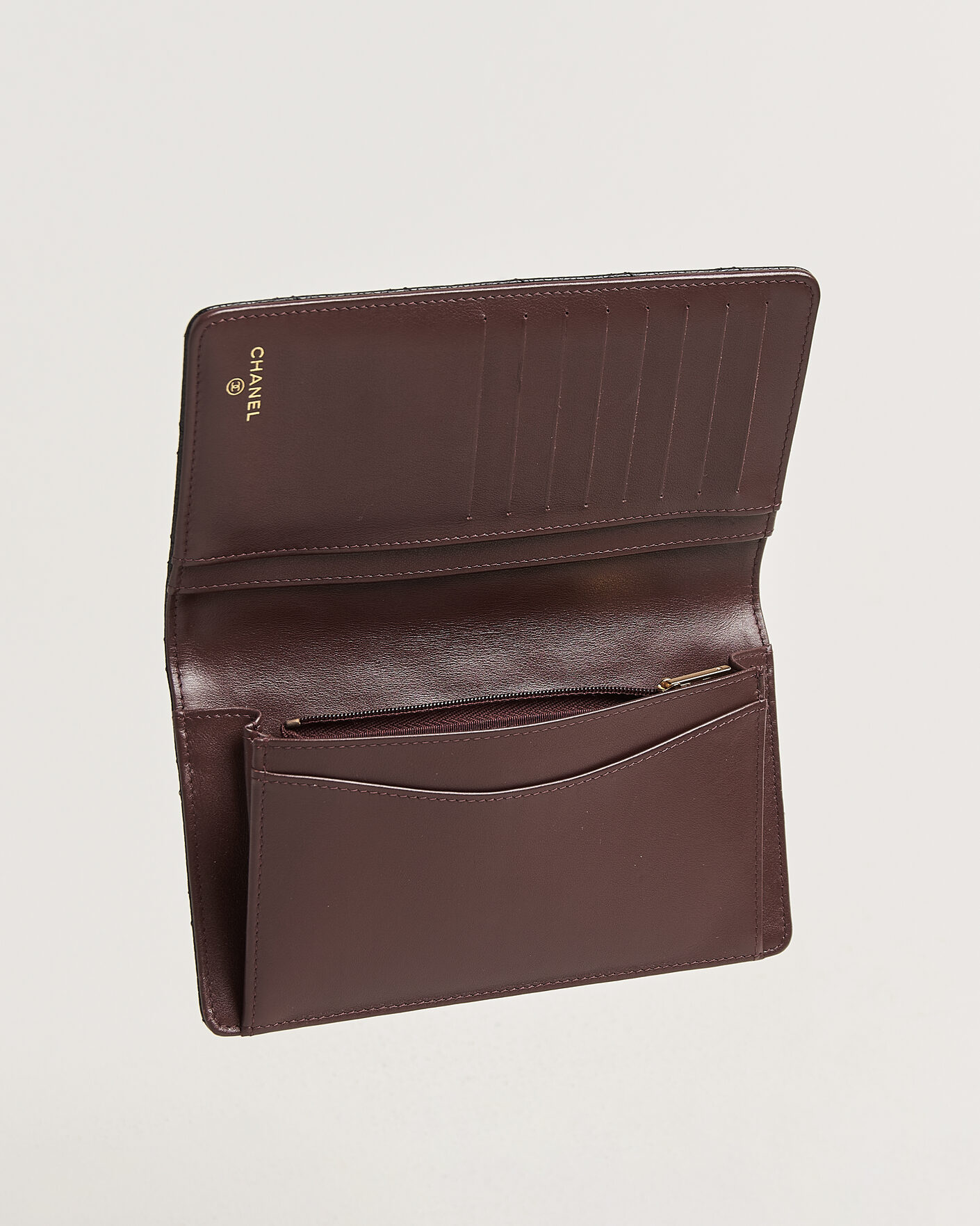Herren | Pre-Owned & Vintage Bags | Chanel Pre-Owned | Classic Bifold Wallet Caviar Leather Black