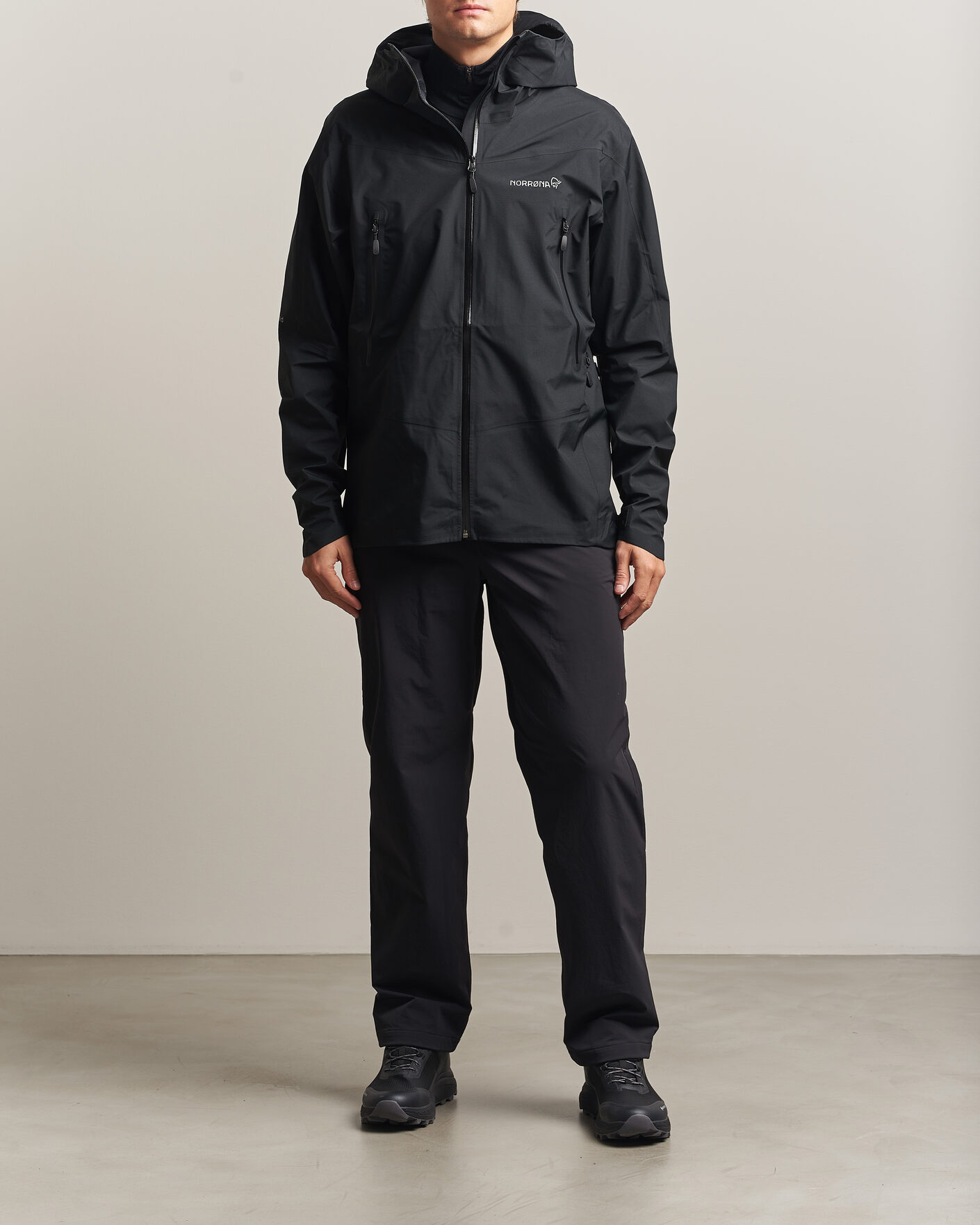 Herren | Jacken | Norrøna | Falketind GORE-TEX Jacket Caviar Black