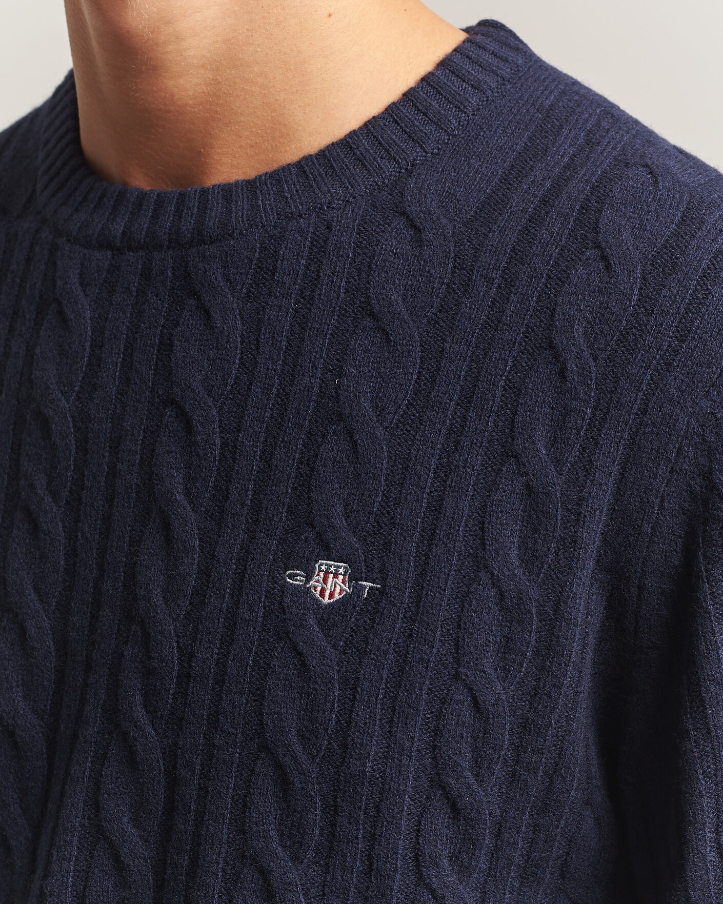 Herren | Pullover | Gant | Lambswool Cable Crew Neck Evening Blue
