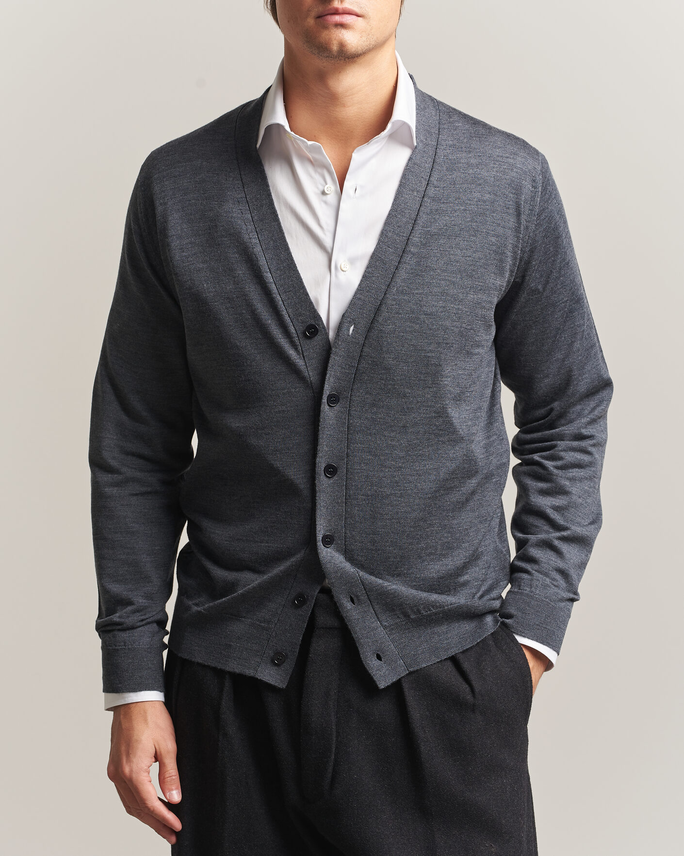 Herren | Pullover | John Smedley | Bradrick Extra Fine Merino Cardigan Charcoal