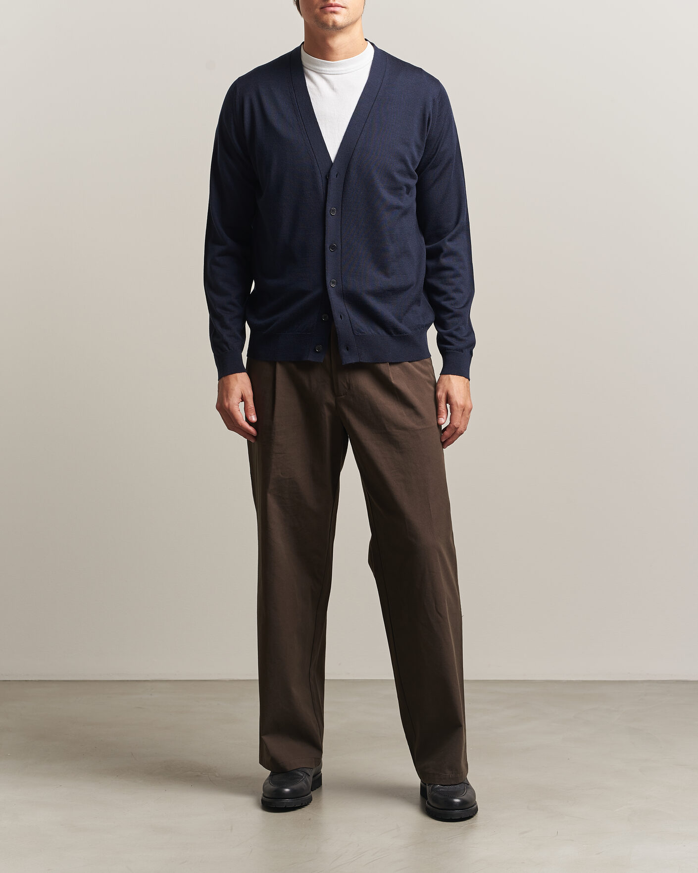 Herren | Pullover | John Smedley | Bradrick Extra Fine Merino Cardigan Midnight