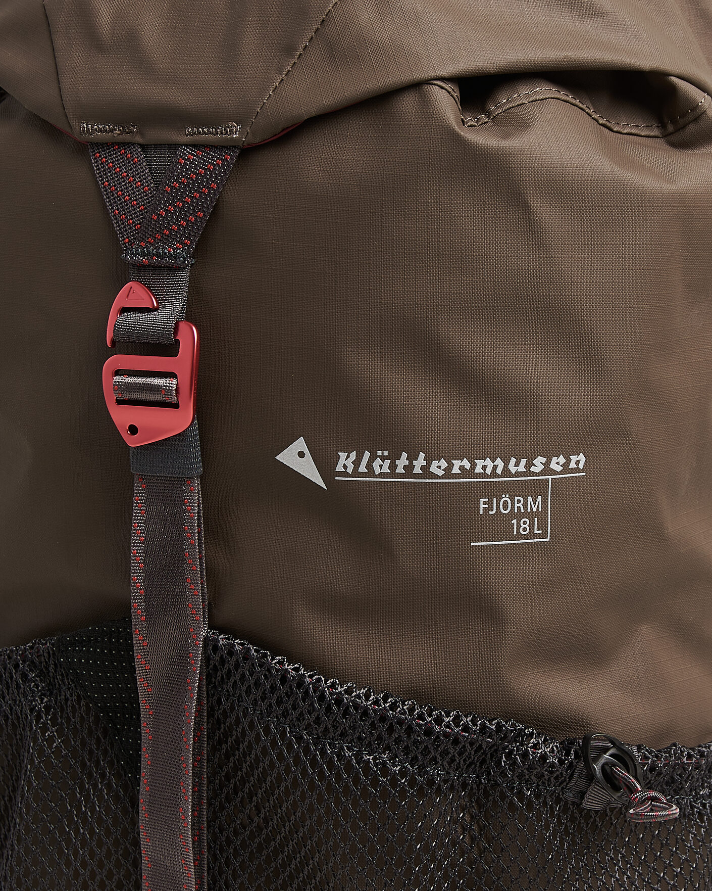 Herren | Klättermusen Fjörm Backpack 18L Slate Brown | Klättermusen | Fjörm Backpack 18L Slate Brown