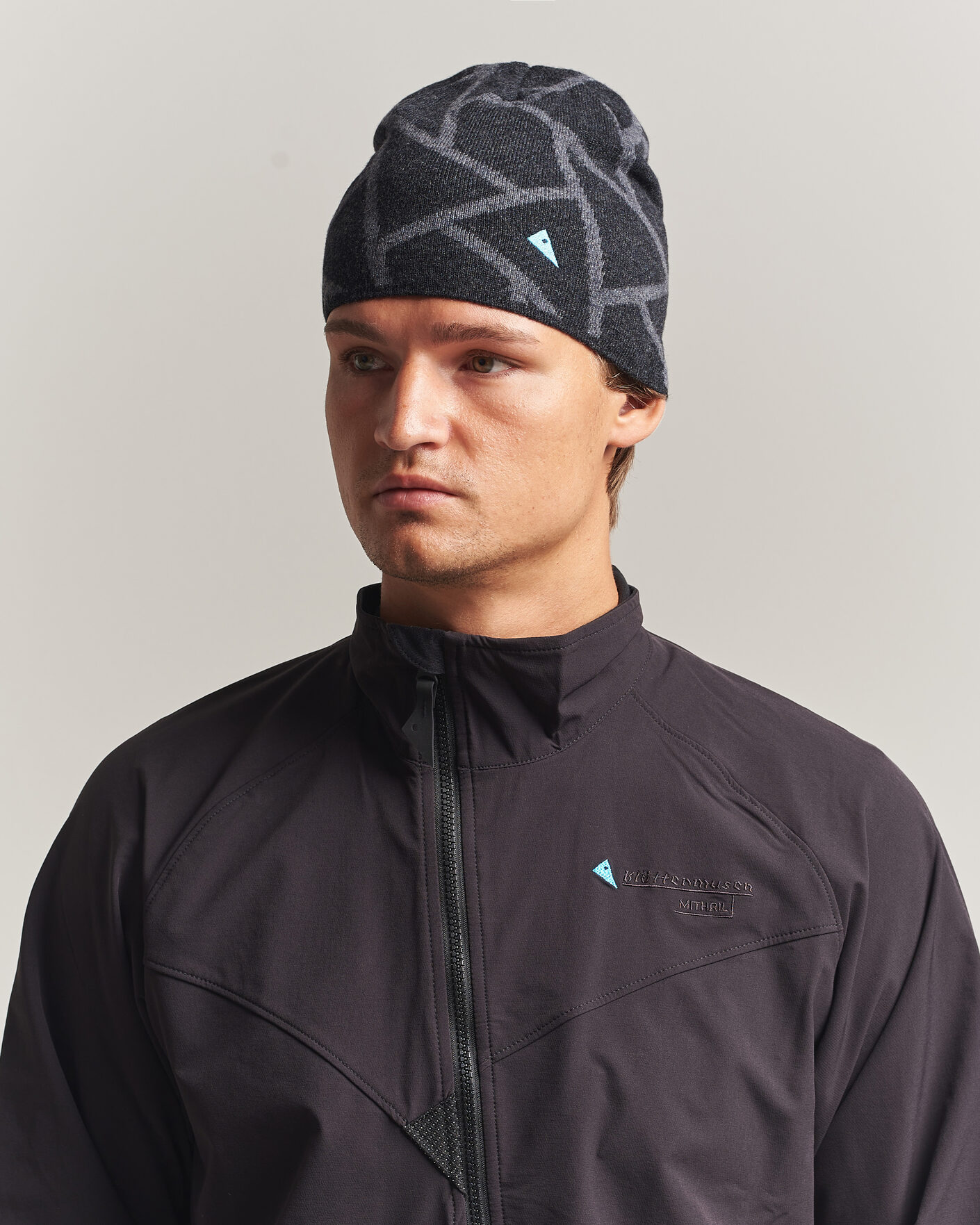 Herren | Mützen | Klättermusen | Finn Beanie Raven