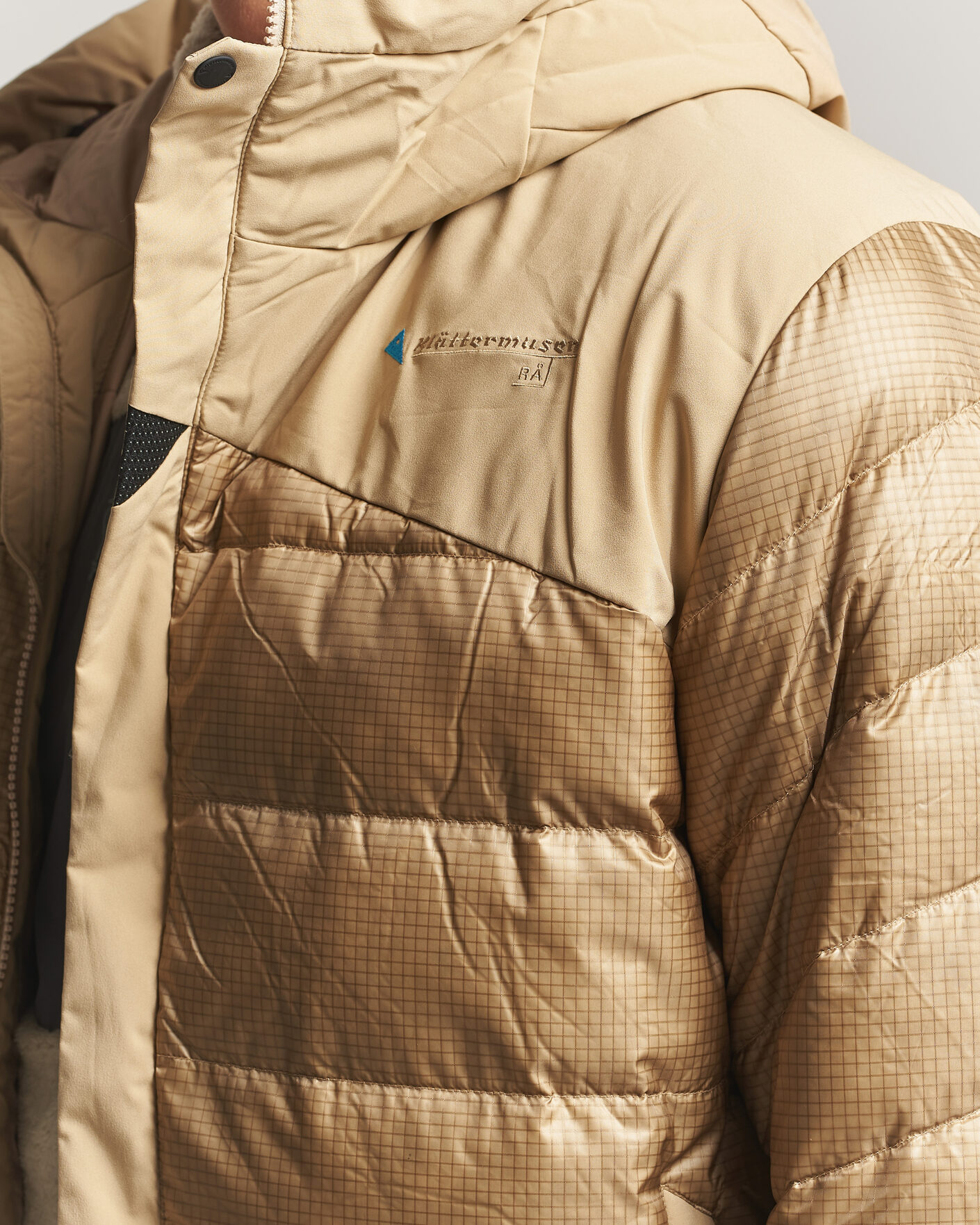 Herren | Jacken | Klättermusen | Rå Hood Jacket Warm Sand