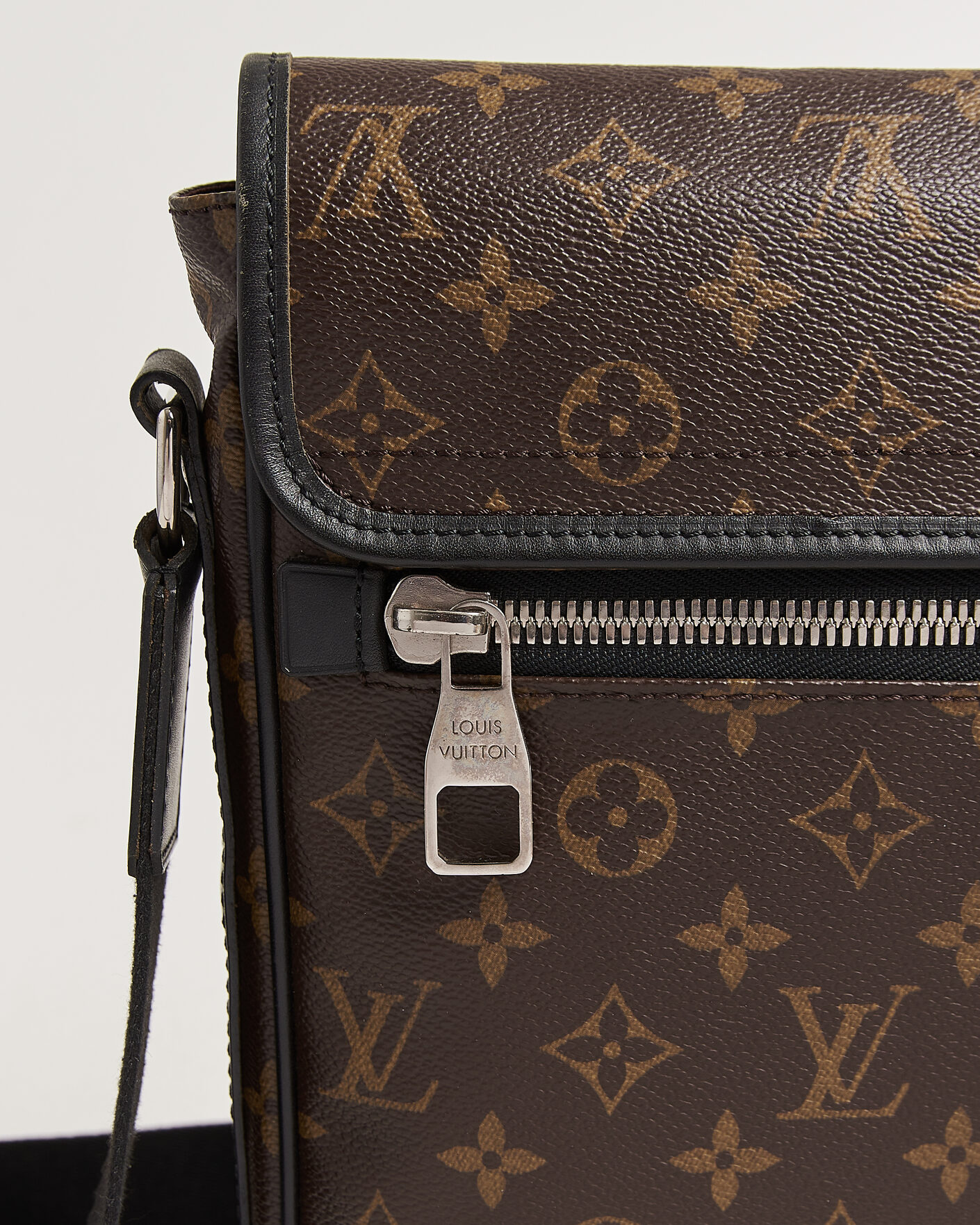 Herren | Pre-Owned & Vintage Bags | Louis Vuitton Pre-Owned | Messenger Bag Monogram Macassar