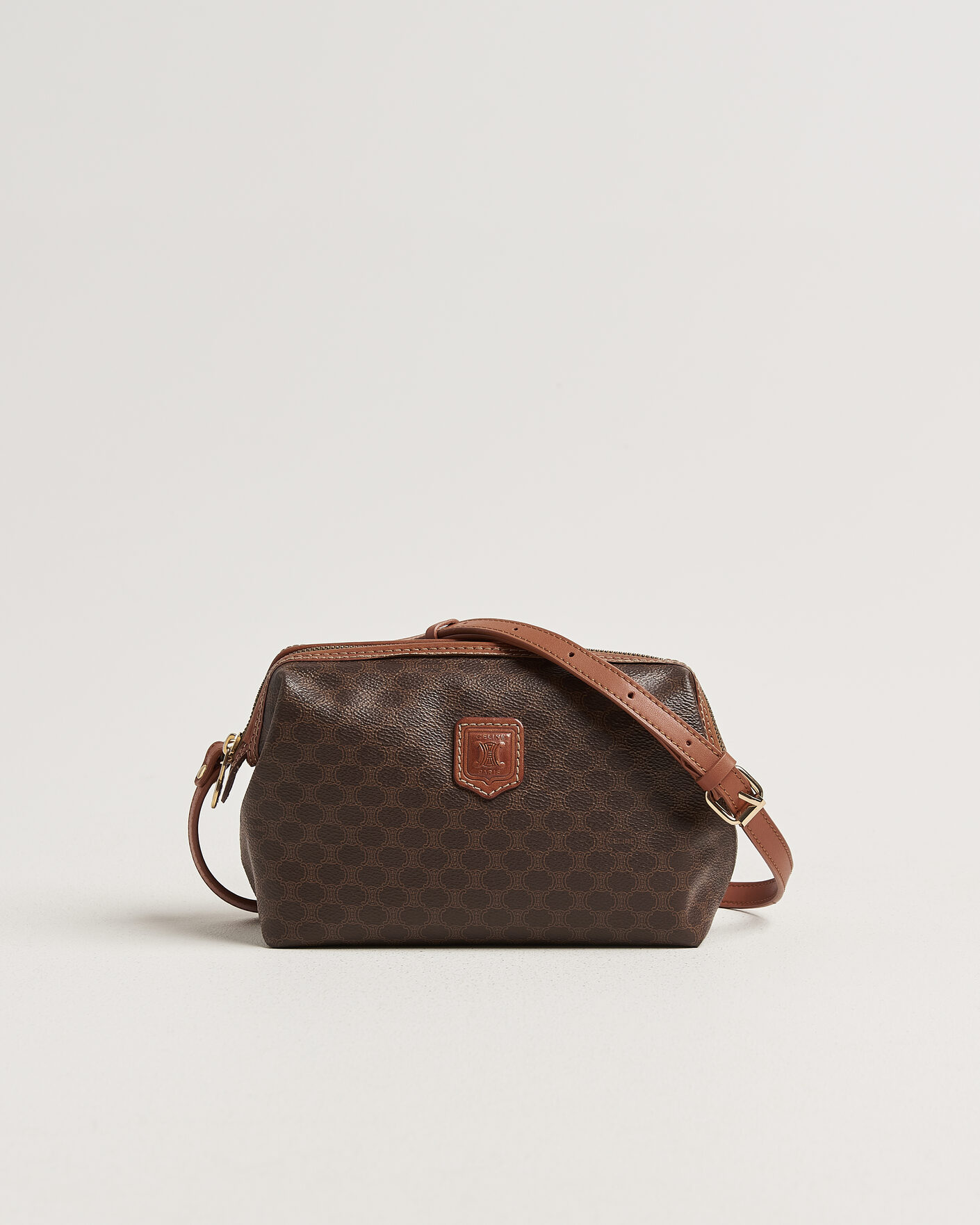 Herren | Pre-Owned & Vintage Bags | Celine Pre-Owned | Macadame Pouch Bag Monogram