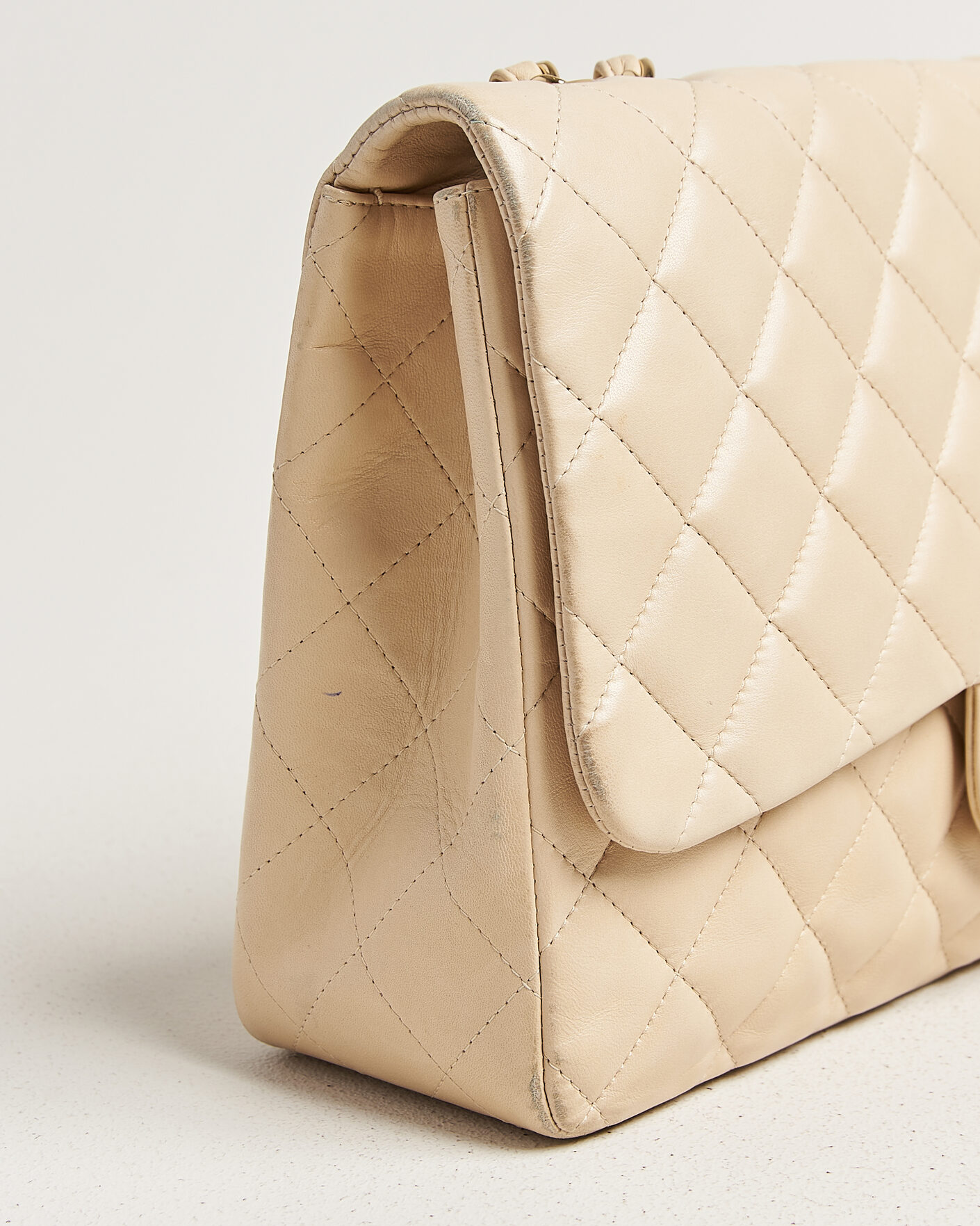 Herren | Pre-Owned & Vintage Bags | Chanel Pre-Owned | Classic Jumbo Single Flap Bag Lambskin Beige