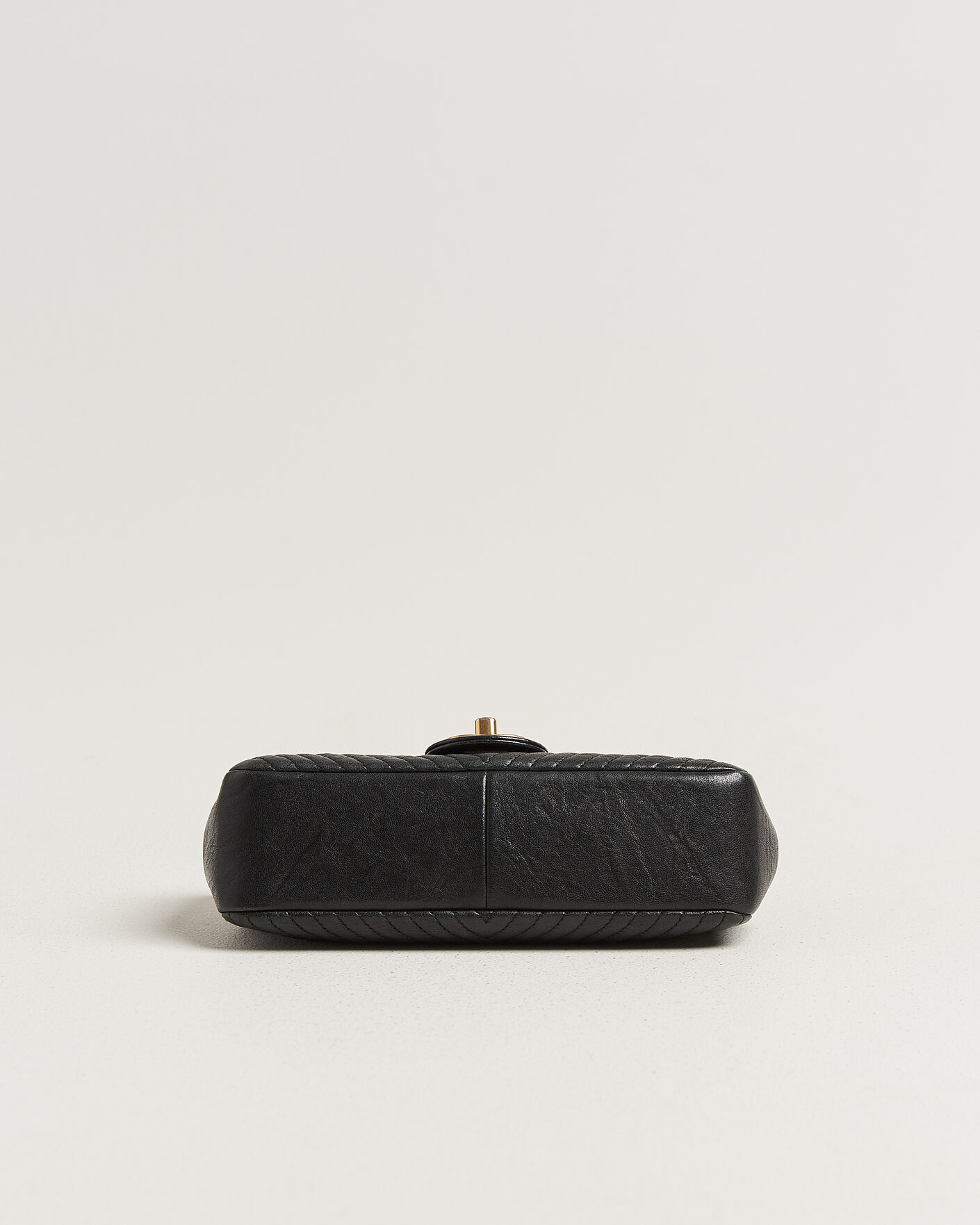 Herren | Pre-Owned & Vintage Bags | Chanel Pre-Owned | Chevron Small Flap Bag Black