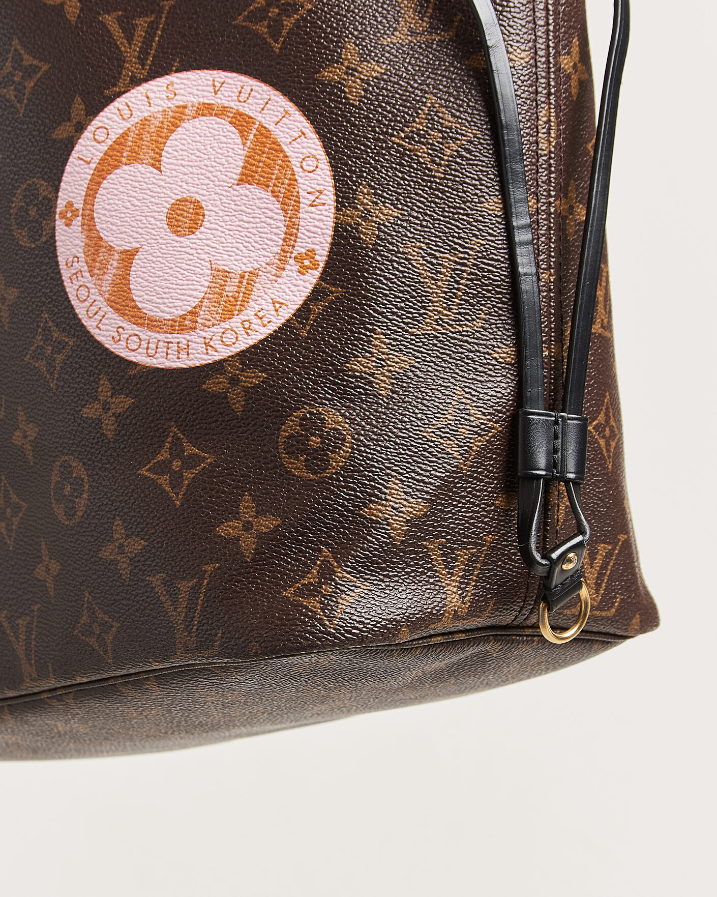 Herren | Pre-Owned & Vintage Bags | Louis Vuitton Pre-Owned | Neverfull MM World Tour Japan Monogram