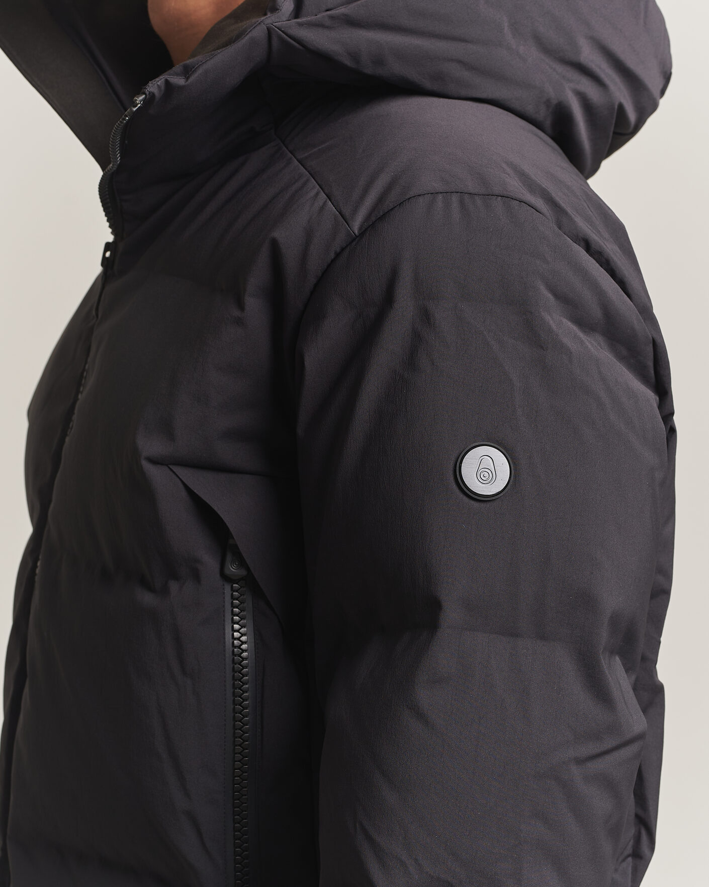 Herren | Jacken | Sail Racing | Arc Down Hooded Jacket Carbon