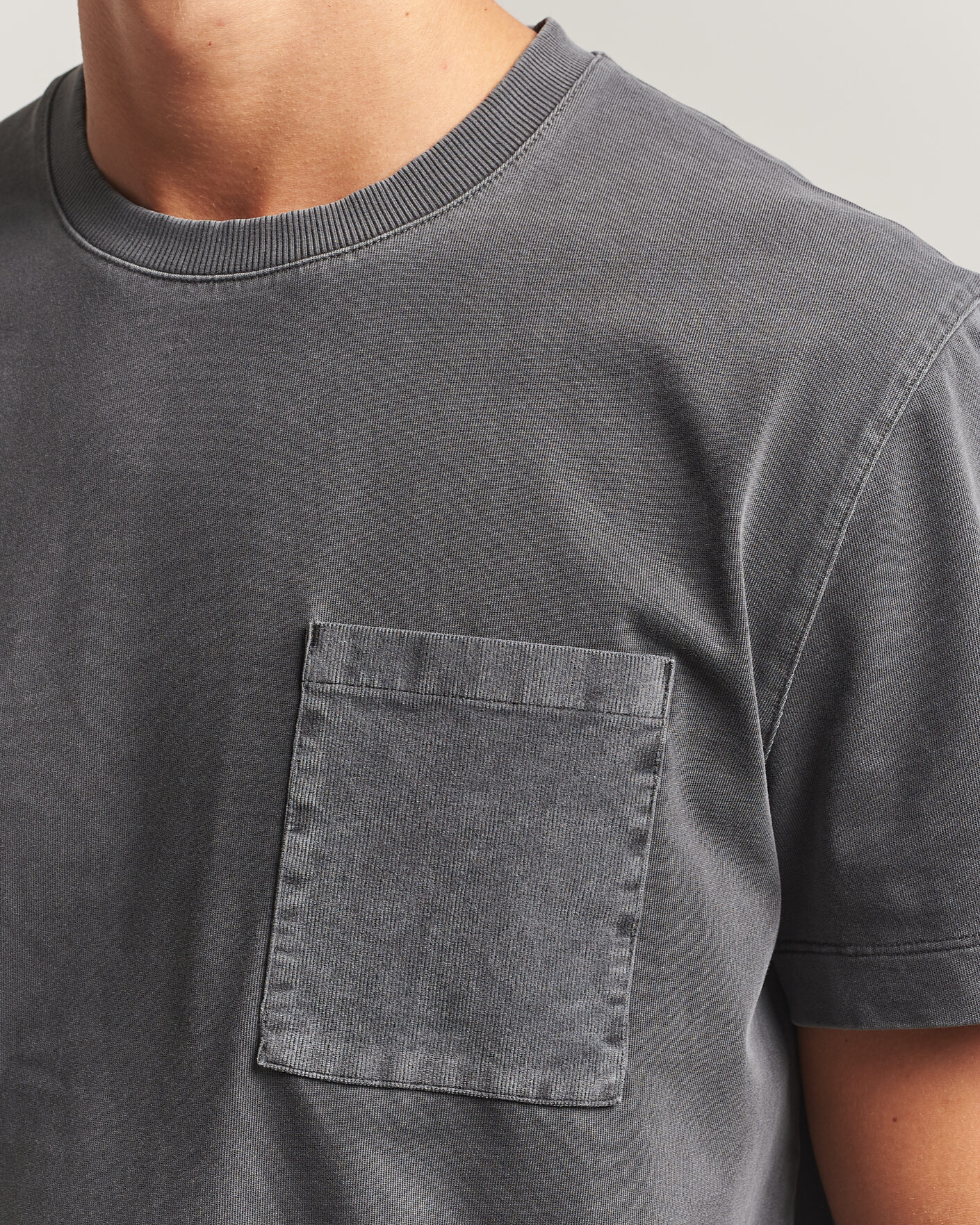 Herren | T-Shirts | Sail Racing | Grinder Corduroy T-Shirt Asphalt