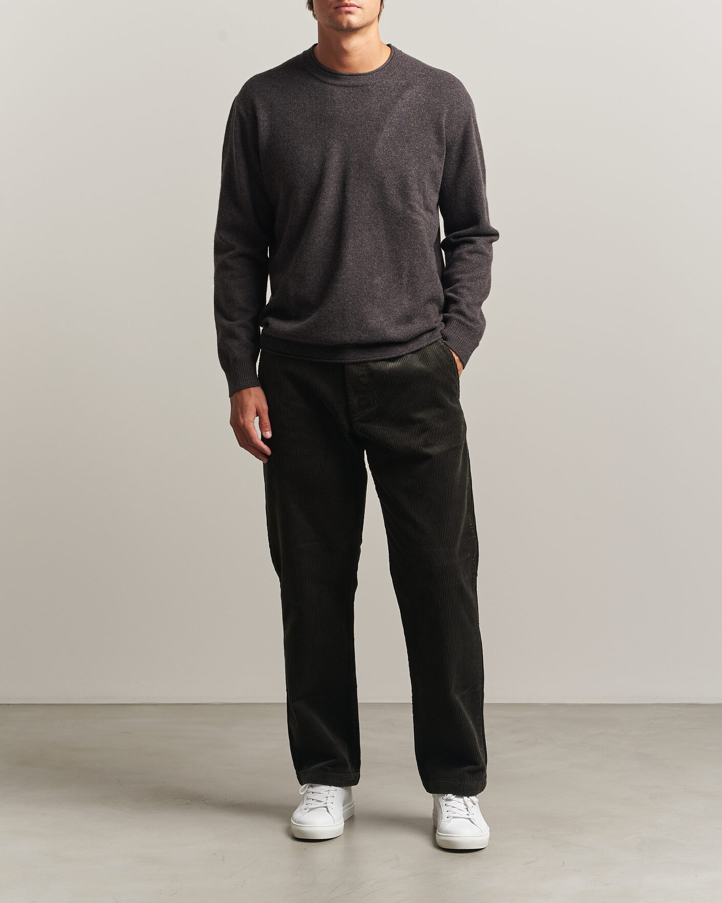 Herren | Hosen | NN07 | Aden Regular Fit Corduroy Chinos Dark Army