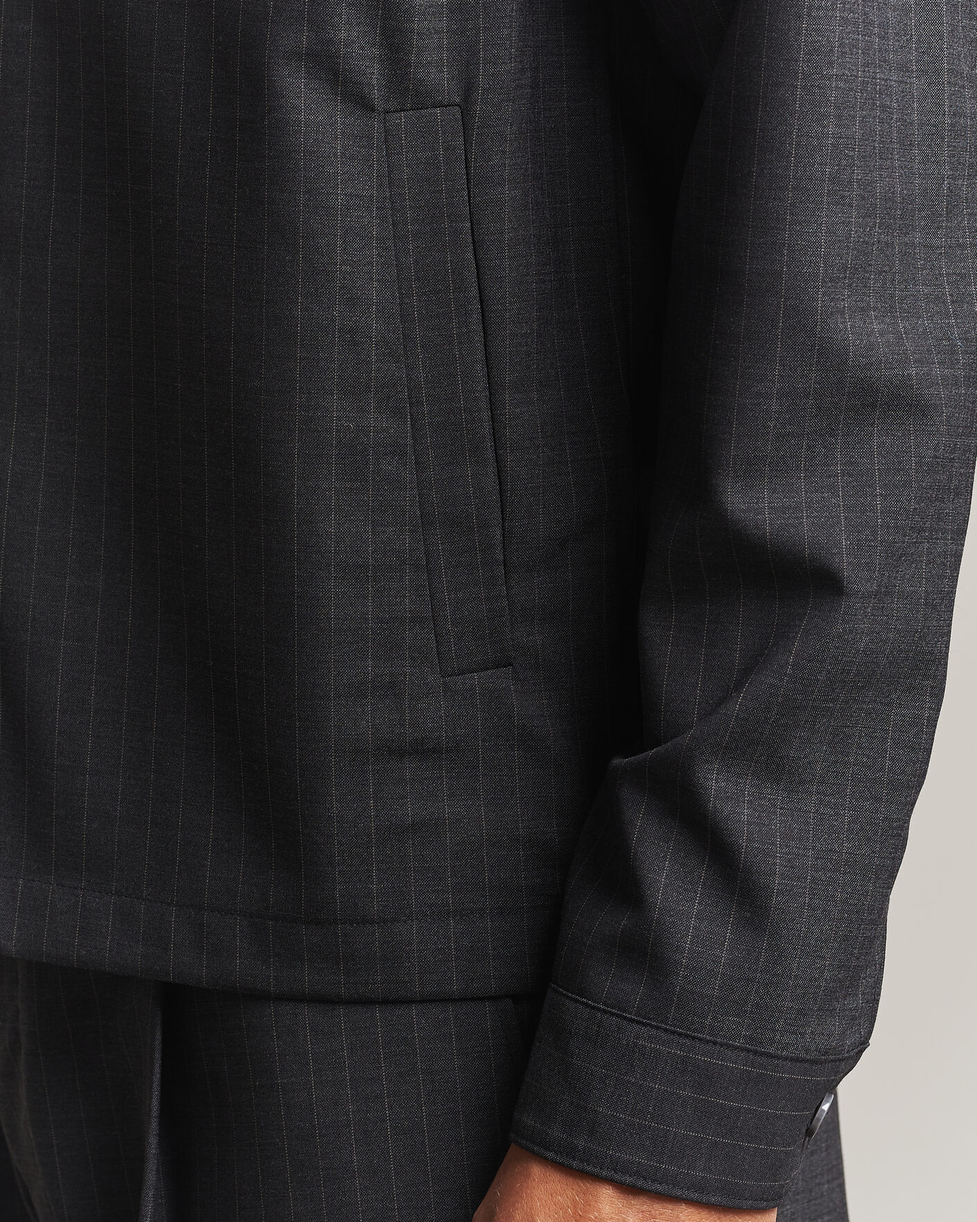 Herren | Hemden | NN07 | Zander Wool Pinstriped Overshirt Dark Grey