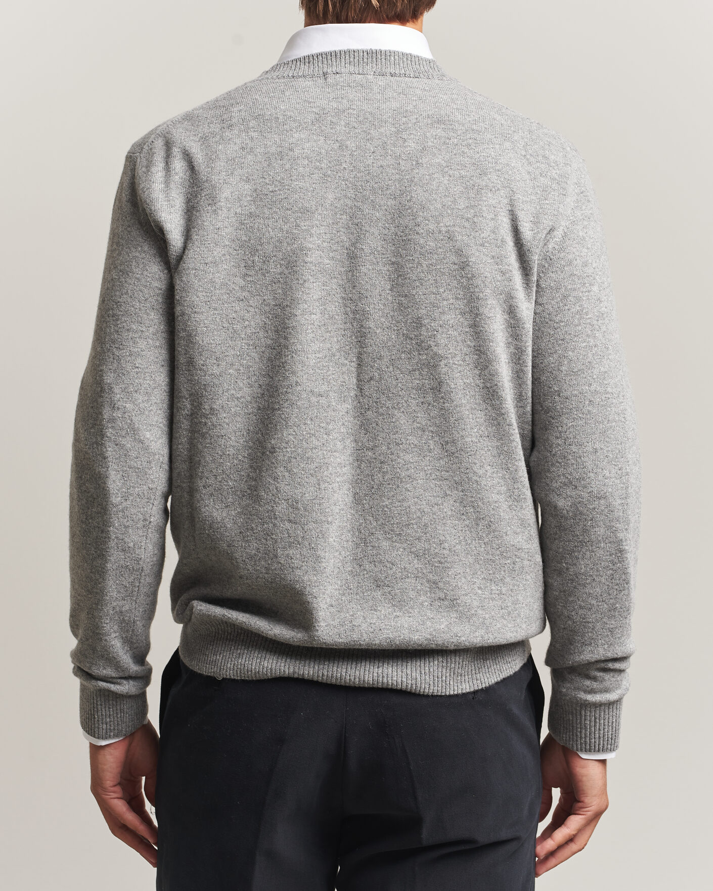 Herren | Pullover | Oscar Jacobson | Gregor Wool/Cashmere V-Neck Grey Melange