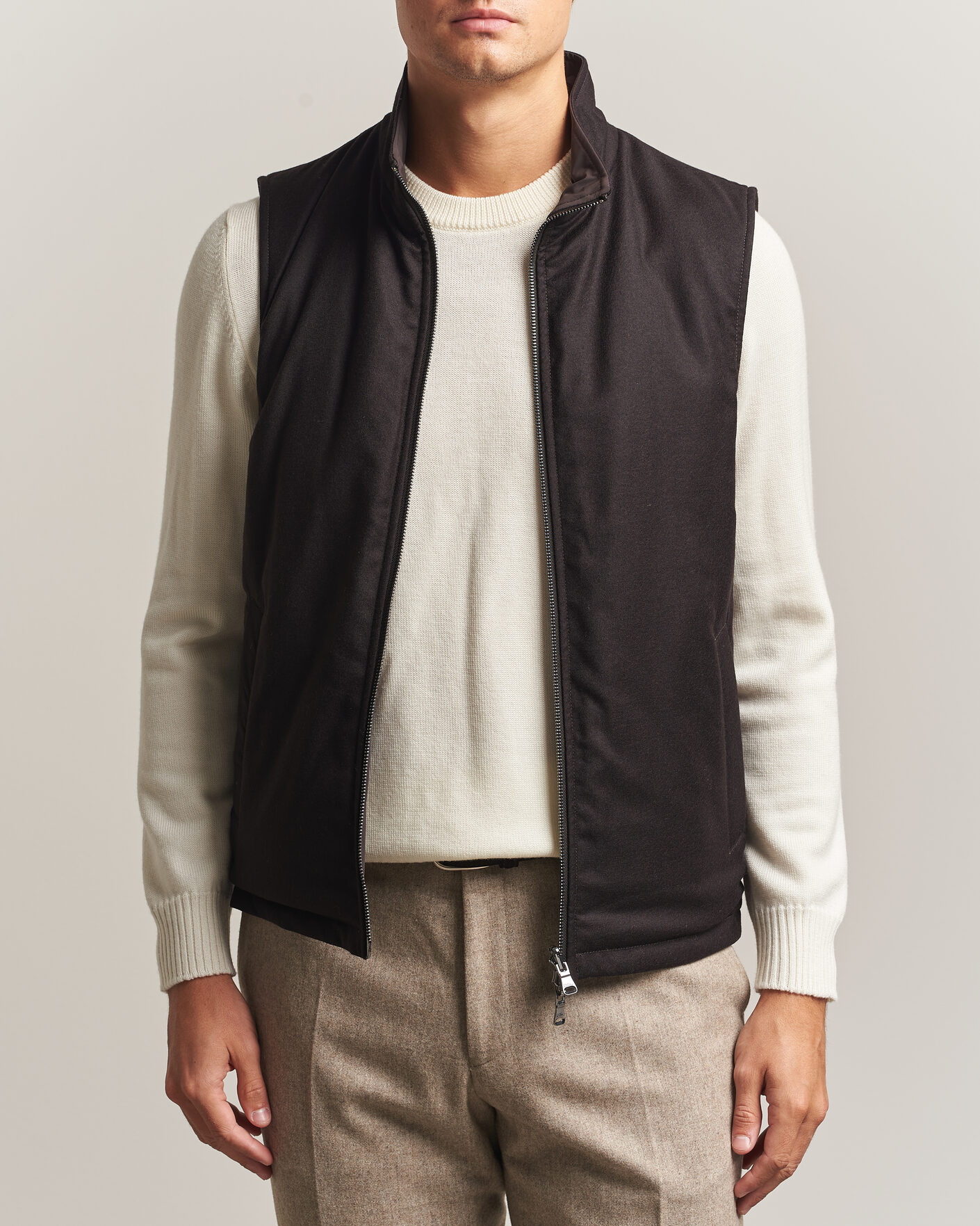 Herren | Westen | Oscar Jacobson | Nylon/Wool Reversible Vest Brown