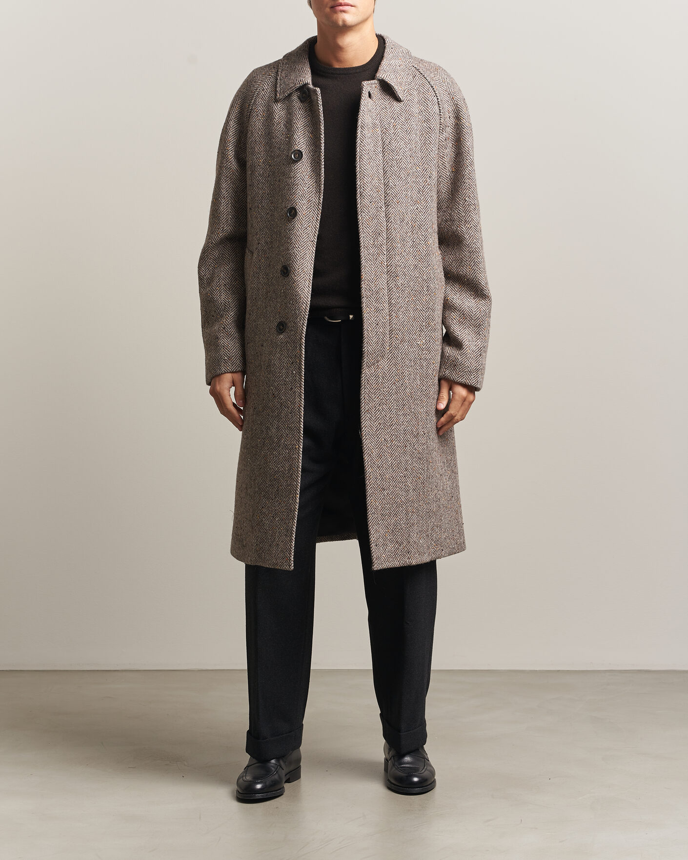 Herren | Jacken | Oscar Jacobson | Raglan Herringbone Wool Coat Beige