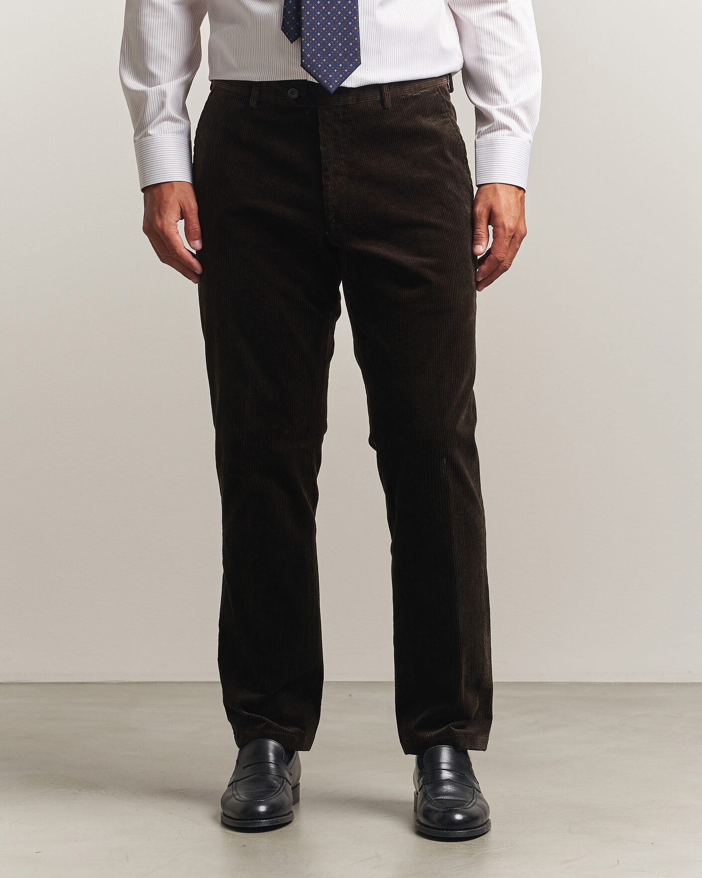 Herren | Hosen | Oscar Jacobson | Dandy Corduroy Trousers Dark Brown