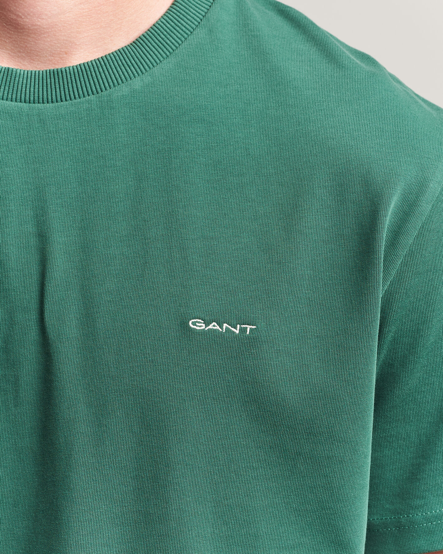 Herren | T-Shirts | Gant | Tournament Crew Neck T-Shirt Green