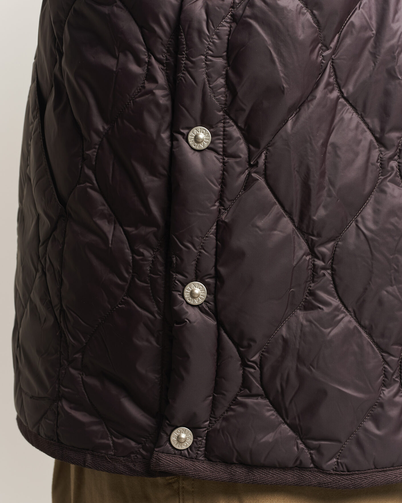 Herren | Westen | TAION | Military Crew Neck Down Vest Dark Choco