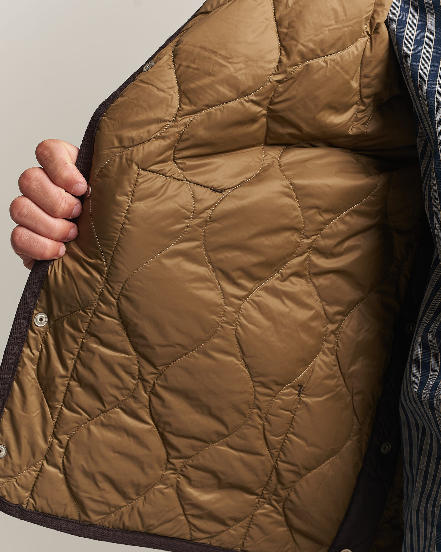 Herren | Westen | TAION | Military Crew Neck Down Vest Dark Choco
