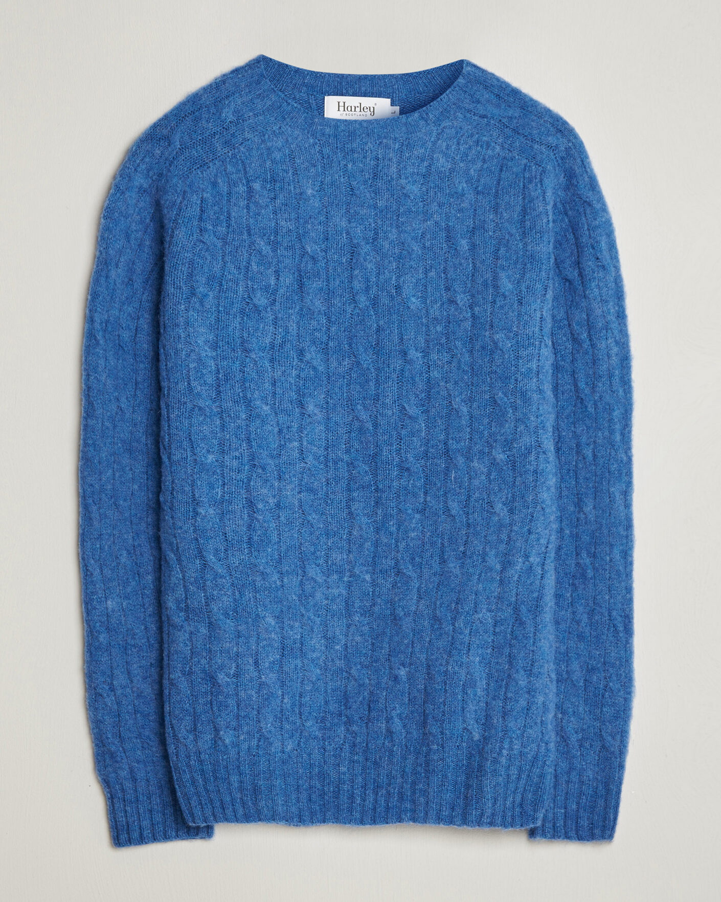 Herren | Pullover | Harley Of Scotland | Brushed Supersoft Lambswool Cable Cobalt