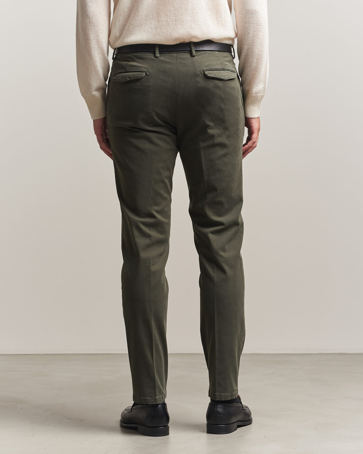 Herren | Hosen | Briglia 1949 | Easy Fit Pleated Cotton Stretch Trousers Military