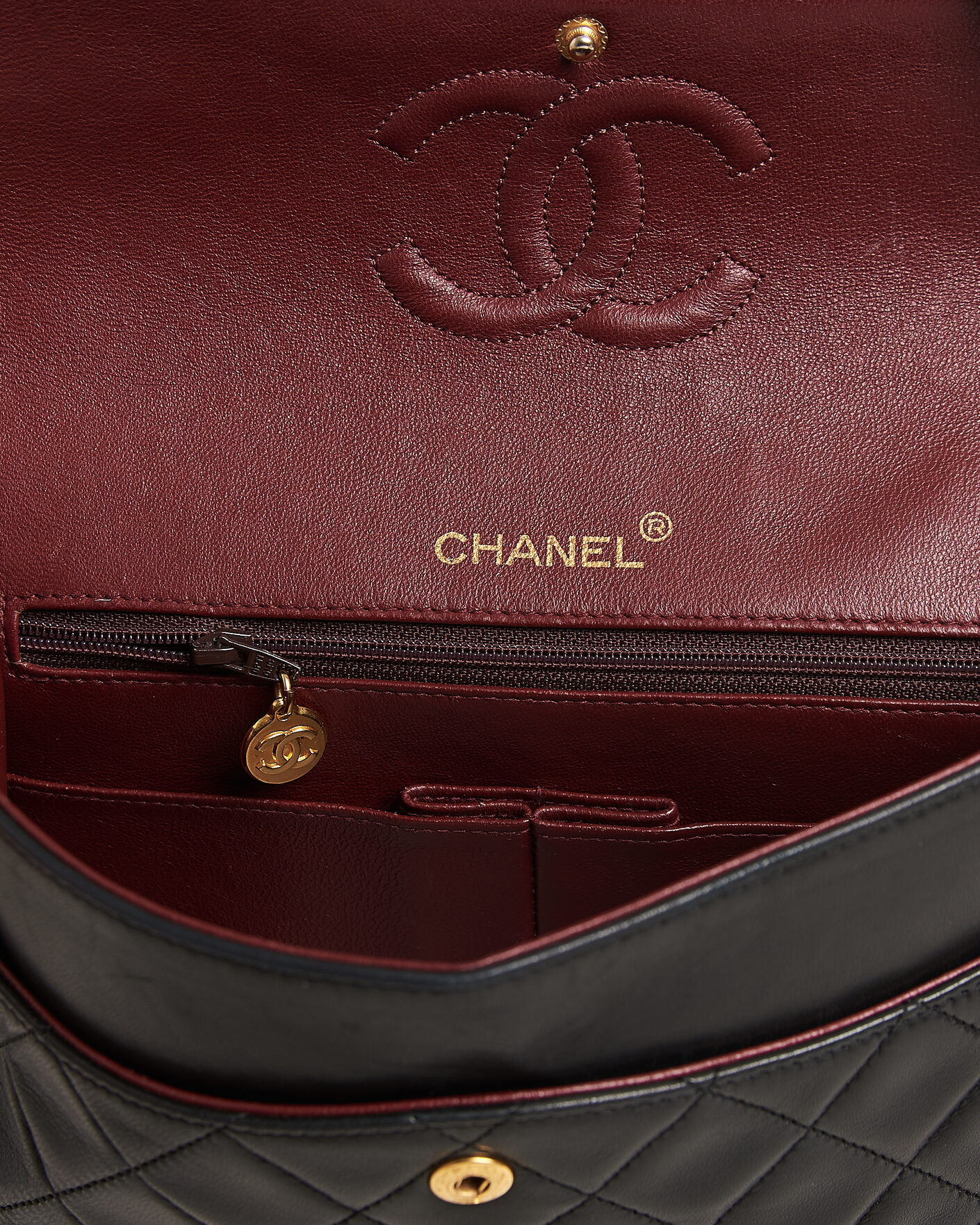 Herren | Pre-Owned & Vintage Bags | Chanel Pre-Owned | Classic Medium Square Double Flap Bag Lambskin Black
