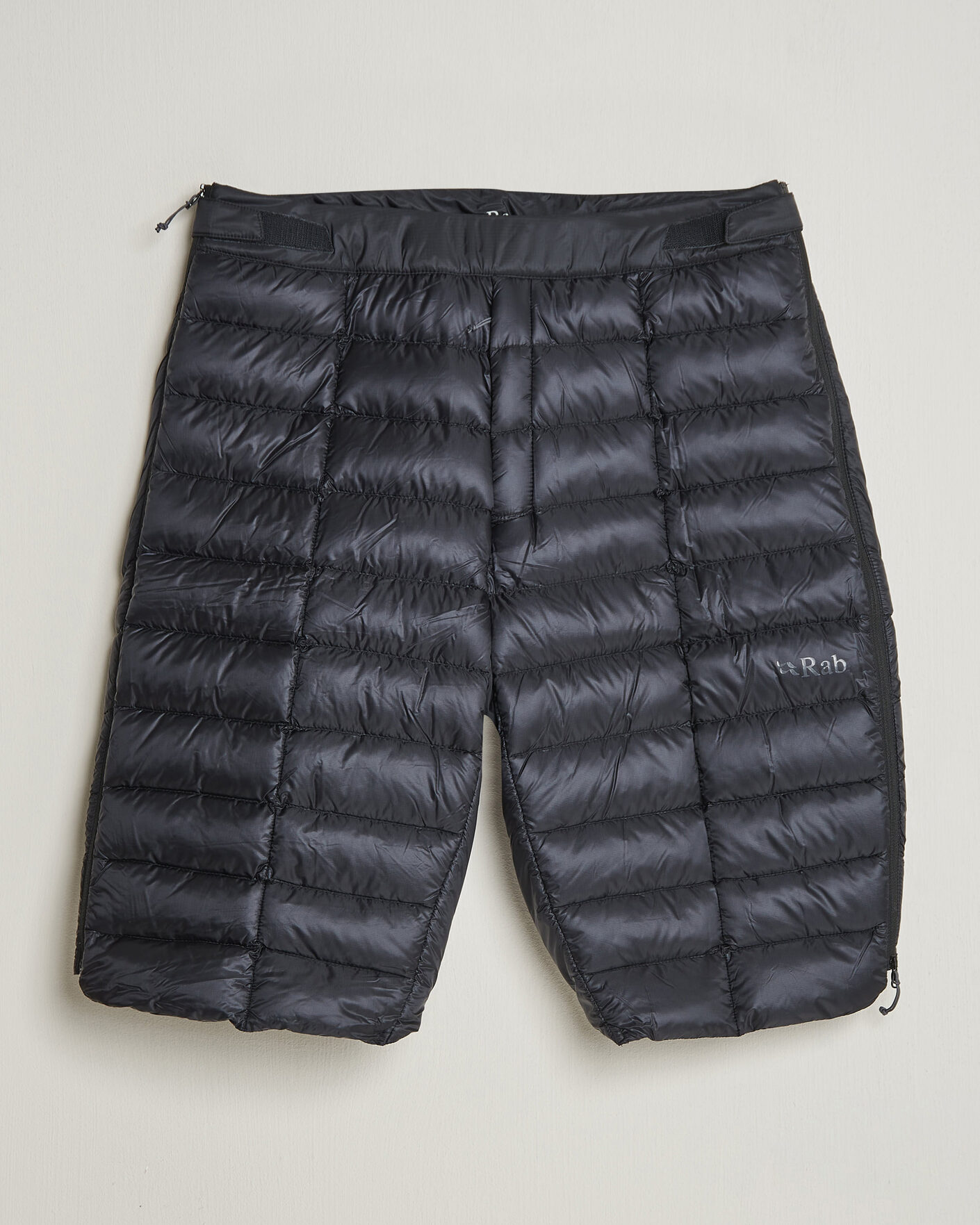 Herren | Shorts | Rab | Mythic Down Shorts Black