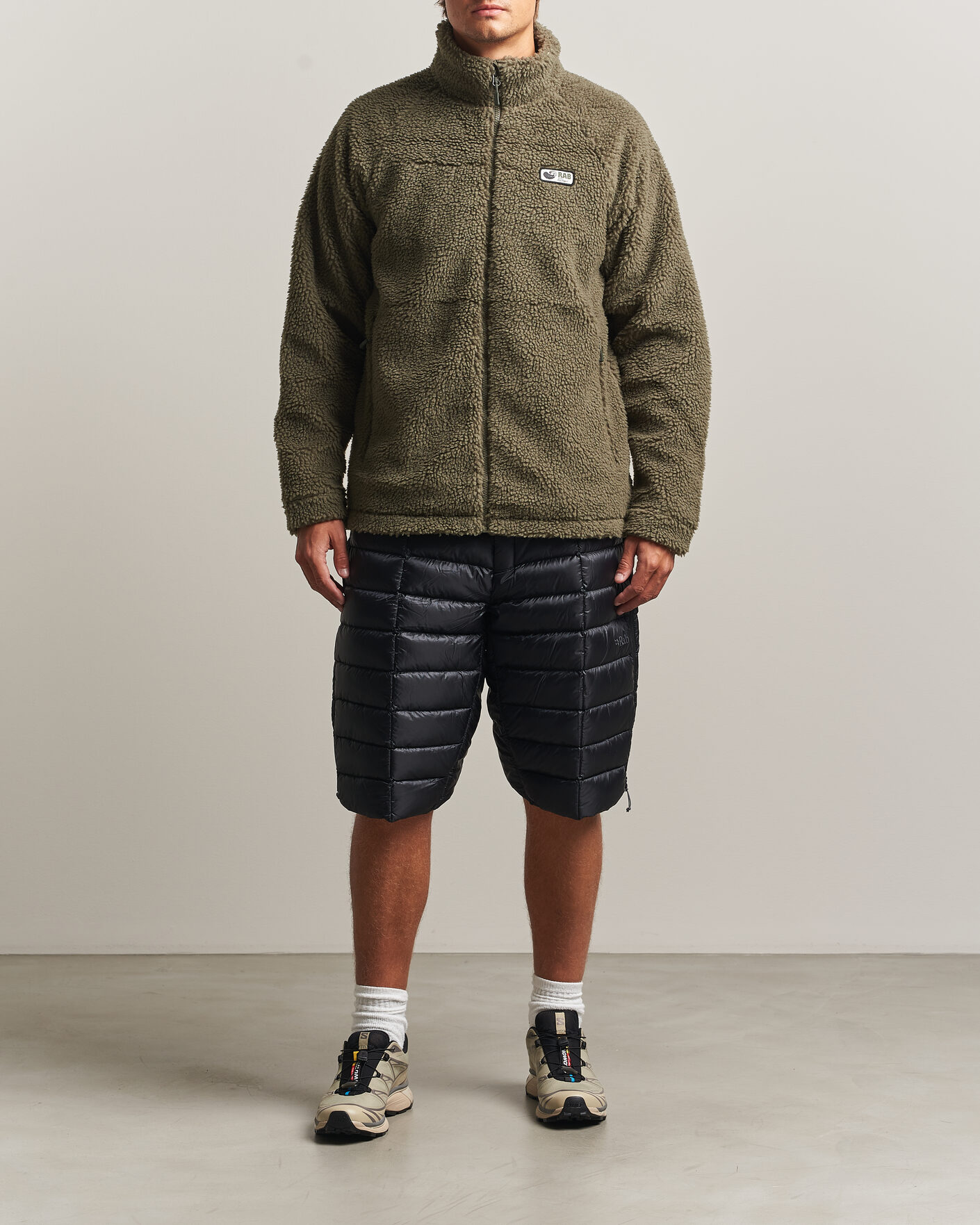 Herren | Shorts | Rab | Mythic Down Shorts Black