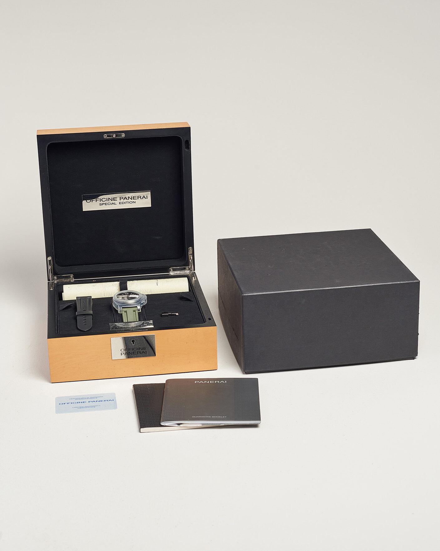 Herren | Pre-Owned & Vintage Watches | Panerai Pre-Owned | PAM00416 Luminor Marina Beverly Hills Boutique