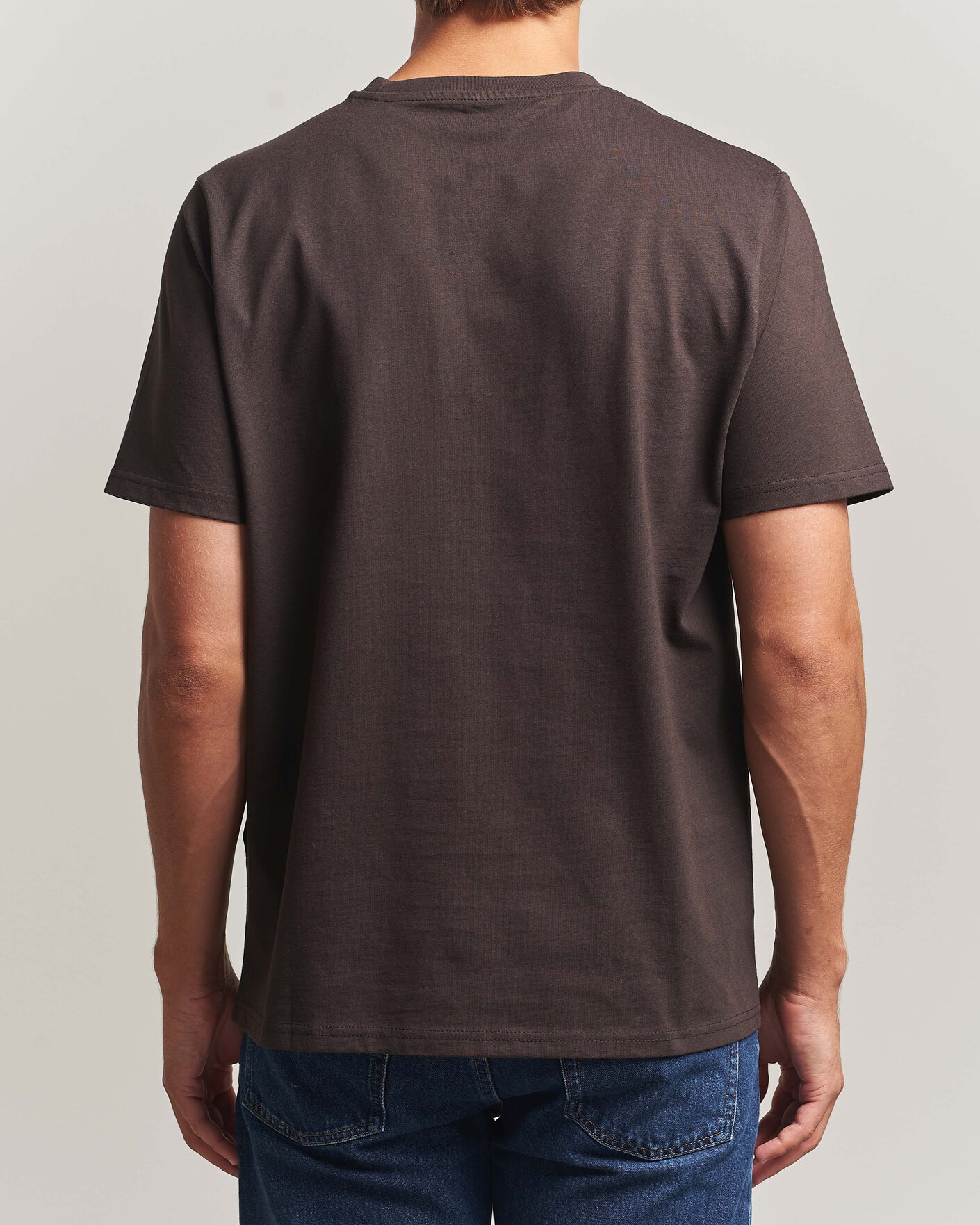 Herren | T-Shirts | KnowledgeCotton Apparel | Loke Badge T-Shirt Chocolate Torte
