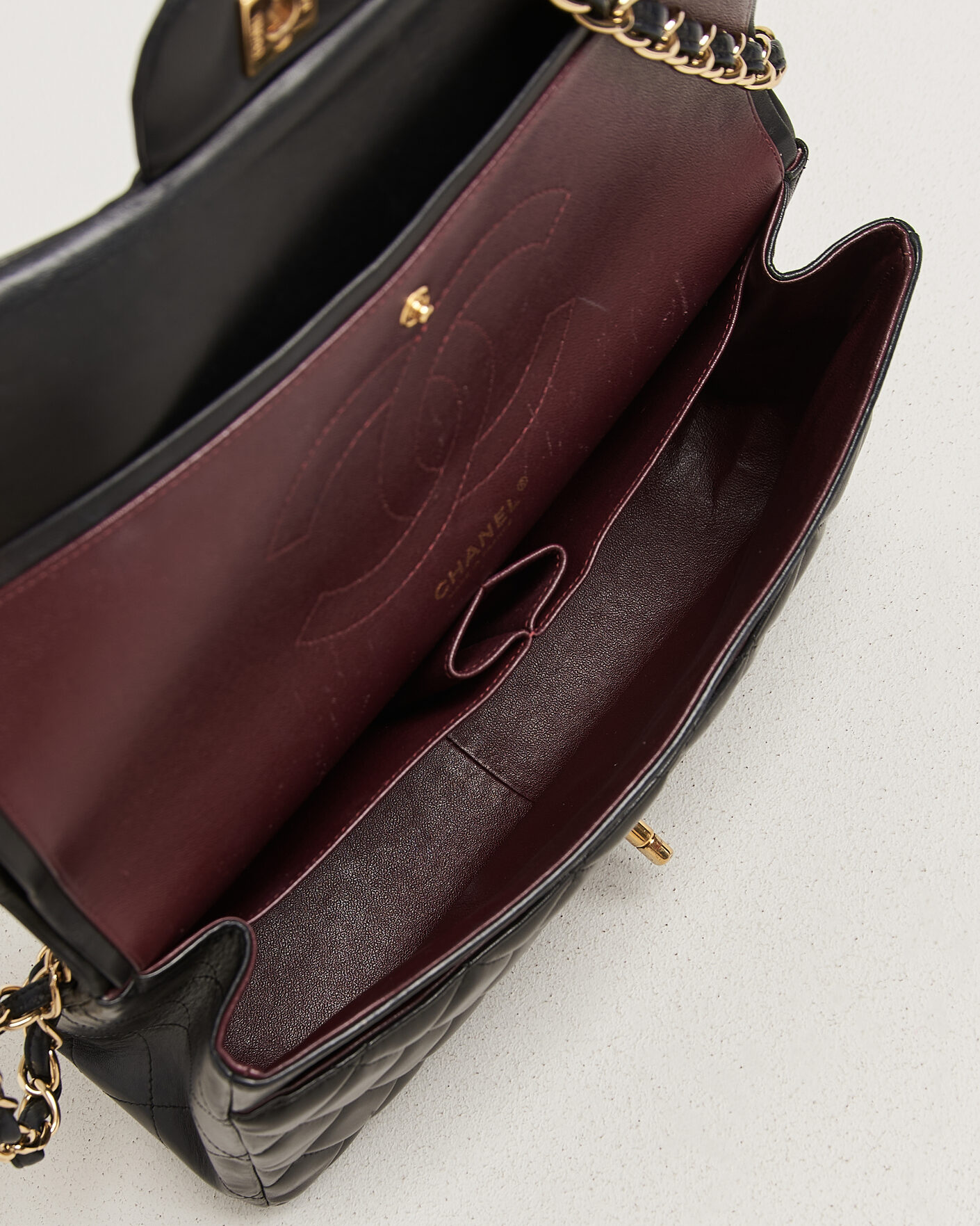 Herren | Pre-Owned & Vintage Bags | Chanel Pre-Owned | Classic Jumbo Double Flap Bag Lambskin Black