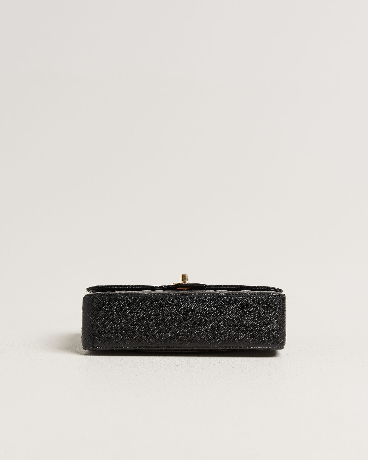 Herren | Pre-Owned & Vintage Bags | Chanel Pre-Owned | Classic Medium Double Flap Bag Caviar Black