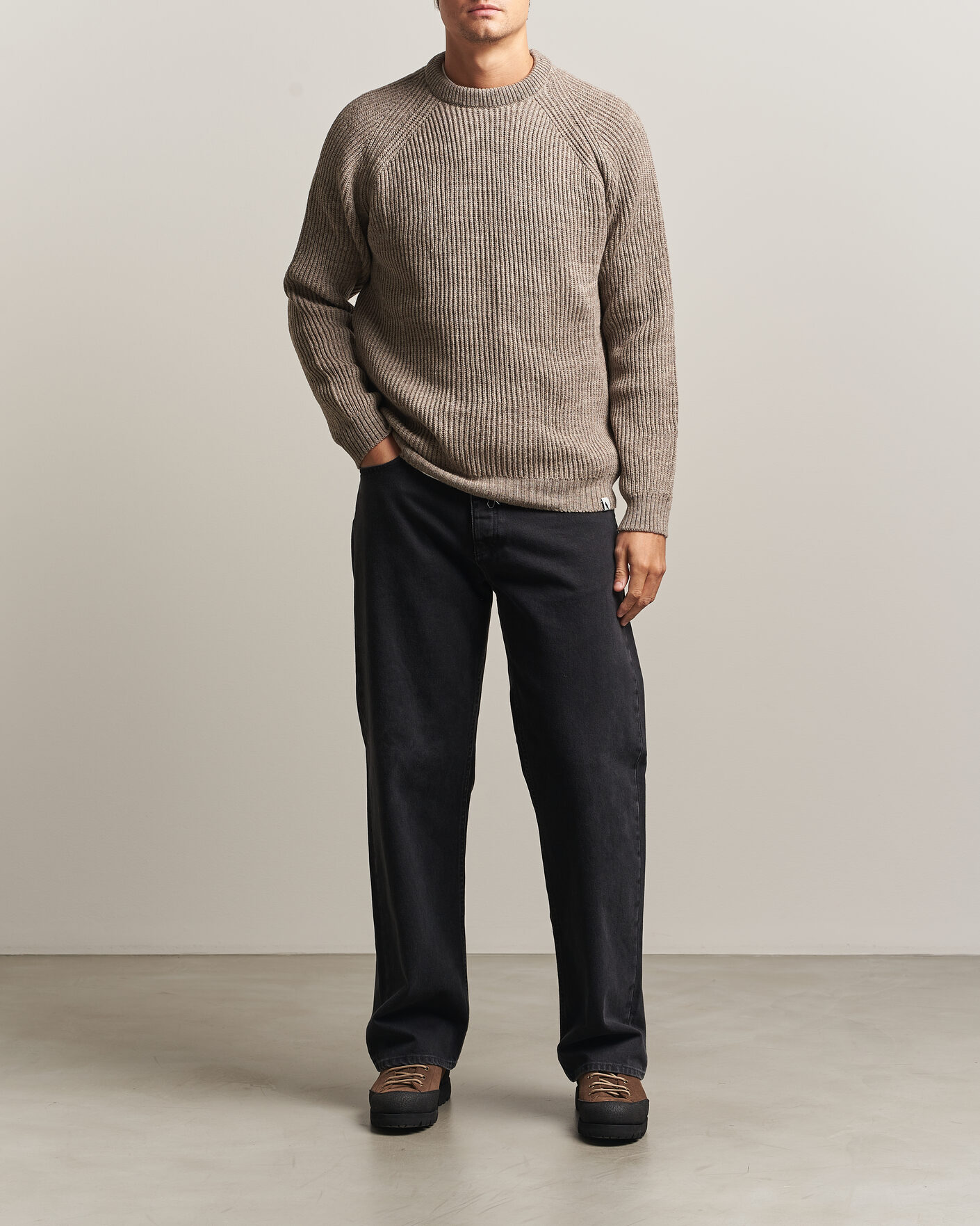 Herren | Pullover | Peregrine | Ford Knitted Wool Jumper Light Brown
